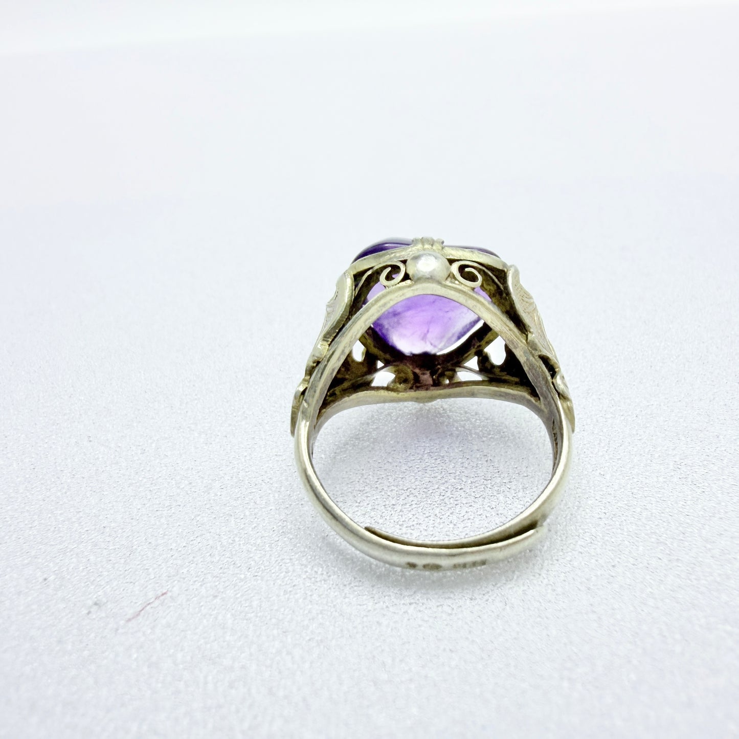 Vintage Chinese Export Sterling Silver Amethyst Ring.