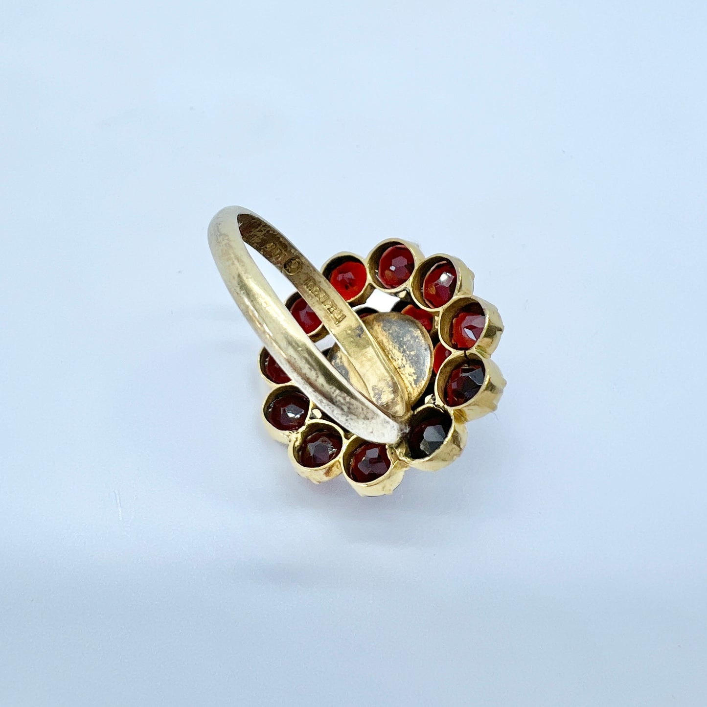 Vintage / Antique Bohemian Garnet Ring.