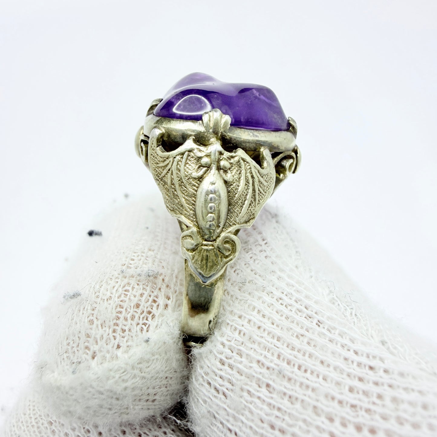 Vintage Chinese Export Sterling Silver Amethyst Ring.