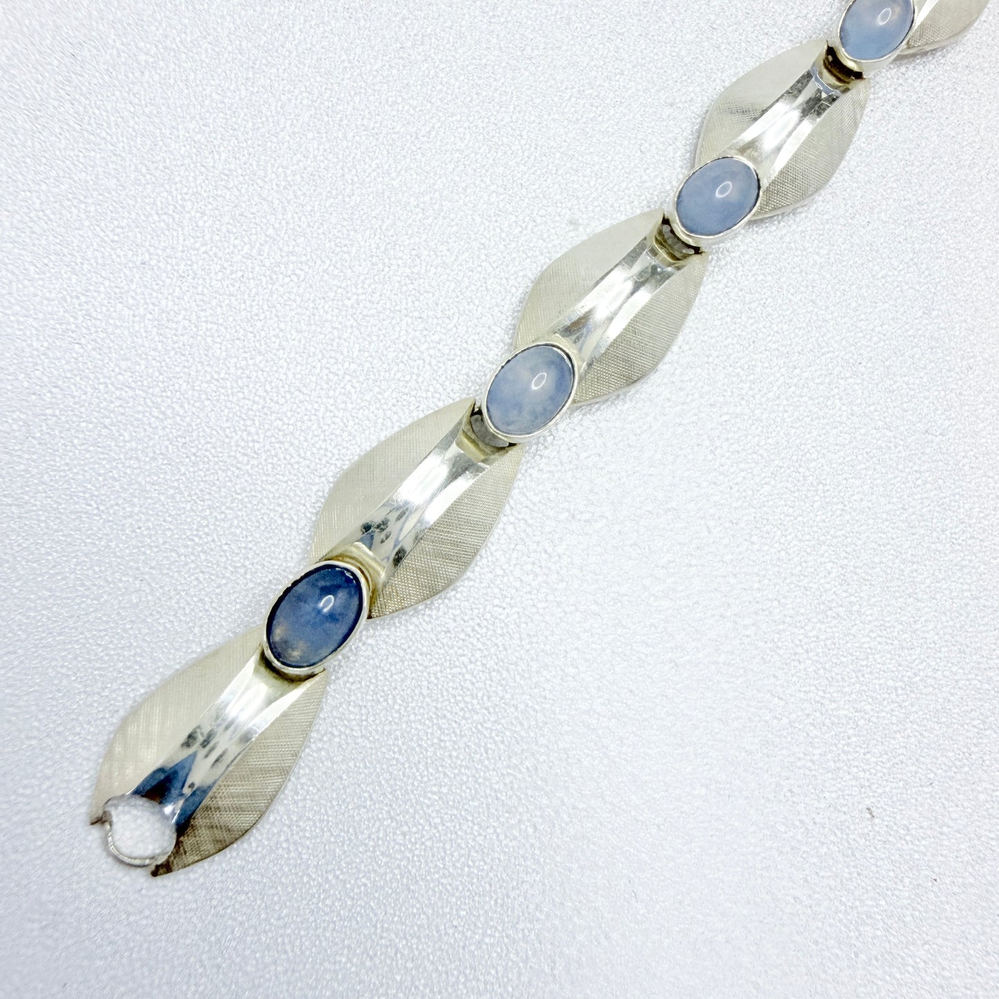 K&L-Kordes Lichtenfels, Germany ca 1960. Vintage Solid Silver Chalcedony Bracelet.