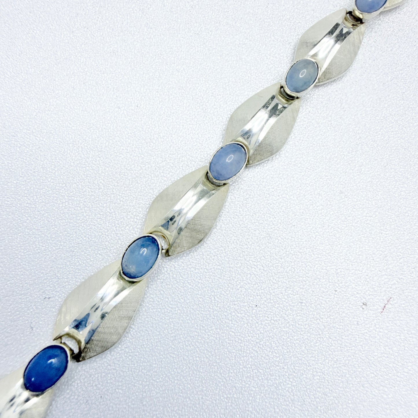 K&L-Kordes Lichtenfels, Germany ca 1960. Vintage Solid Silver Chalcedony Bracelet.