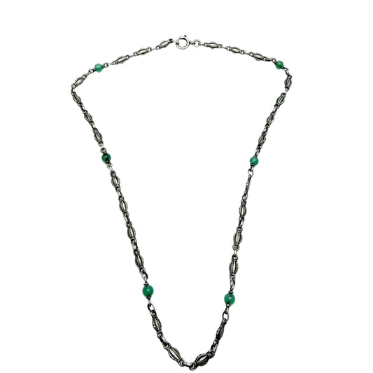 Vintage Art Deco Solid Silver Chrysoprase Necklace.
