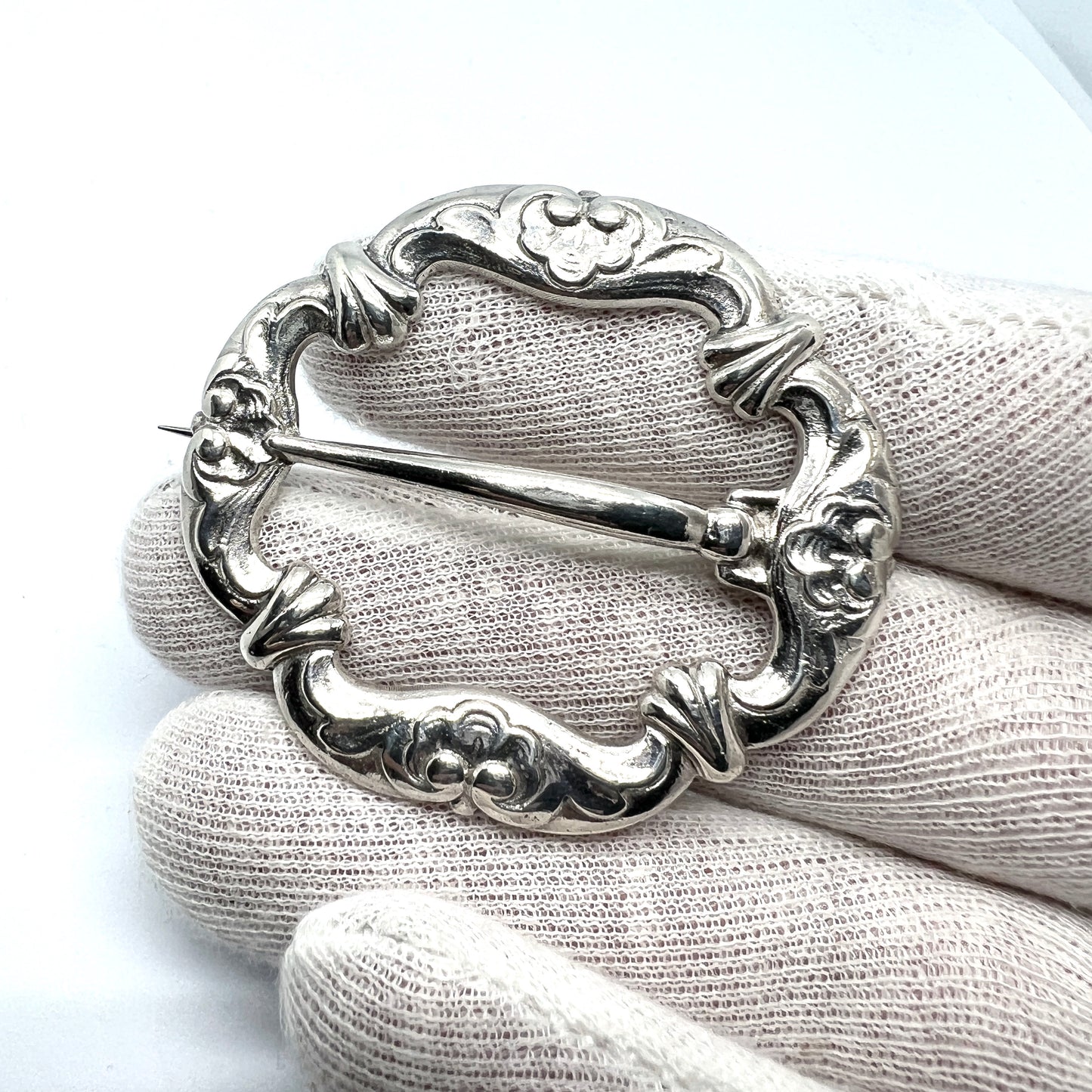 Denmark / Norway c year 1900. Antique Solid Silver Brooch.