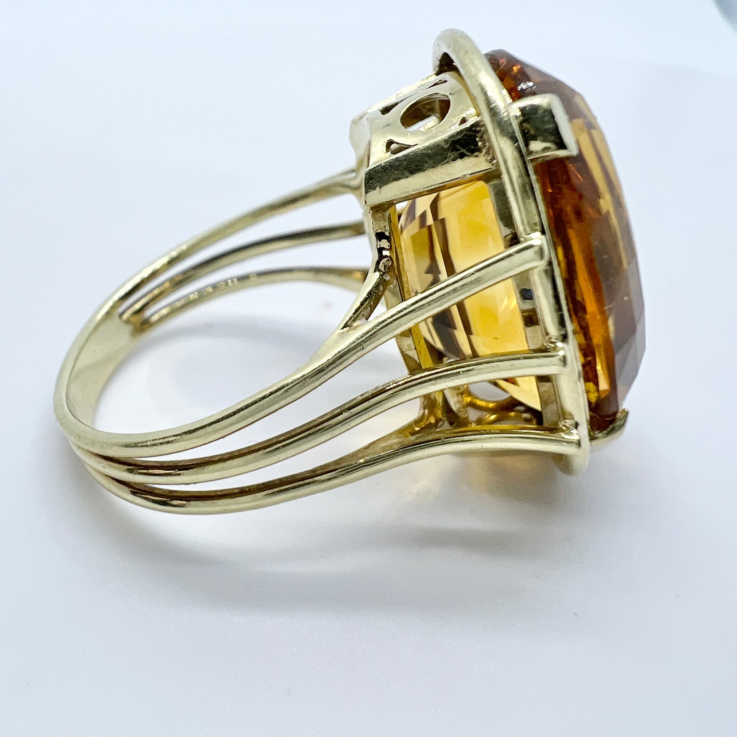 Vintage 1960-70s. Bold 14k Gold Citrine Cocktail Ring.