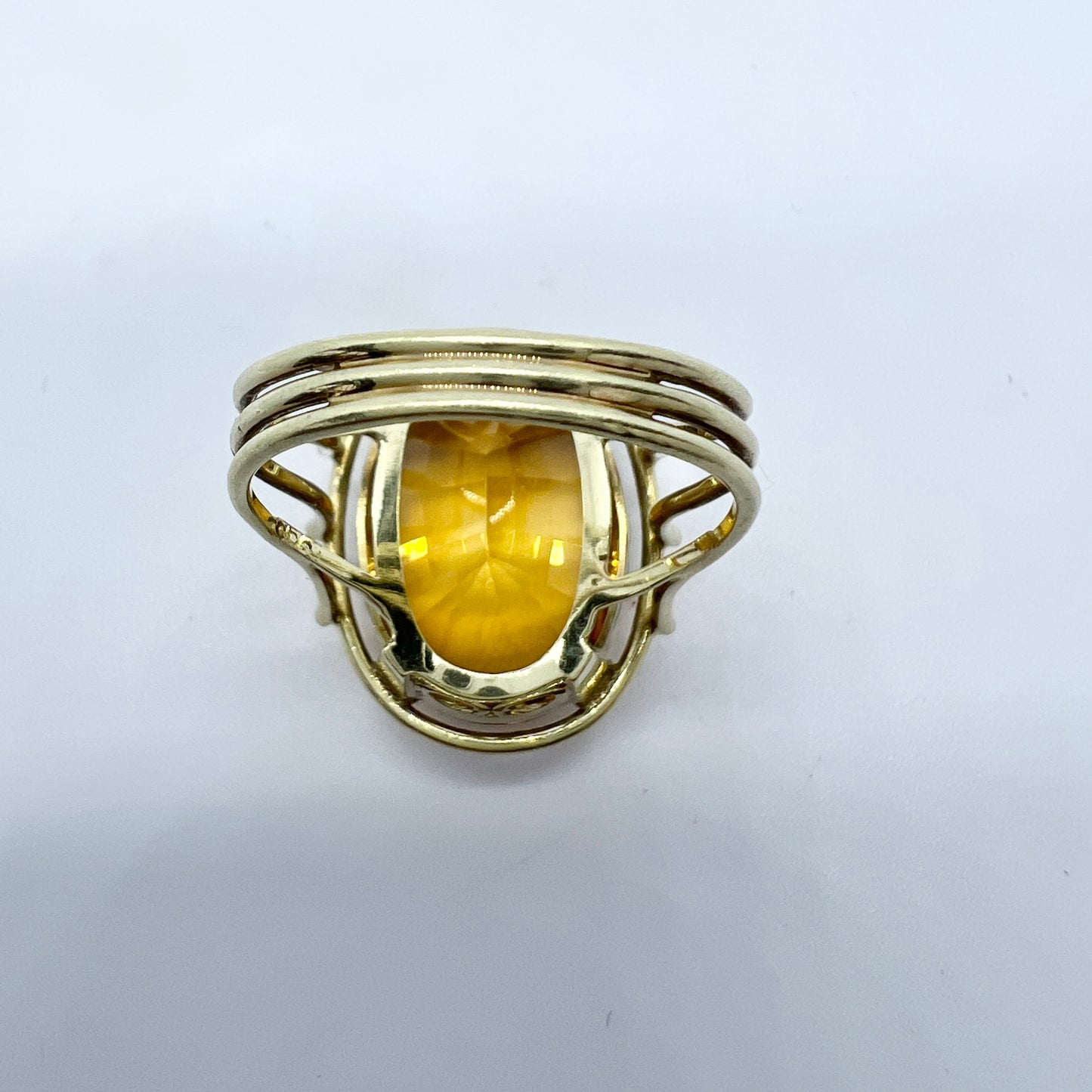 Vintage 1960-70s. Bold 14k Gold Citrine Cocktail Ring.