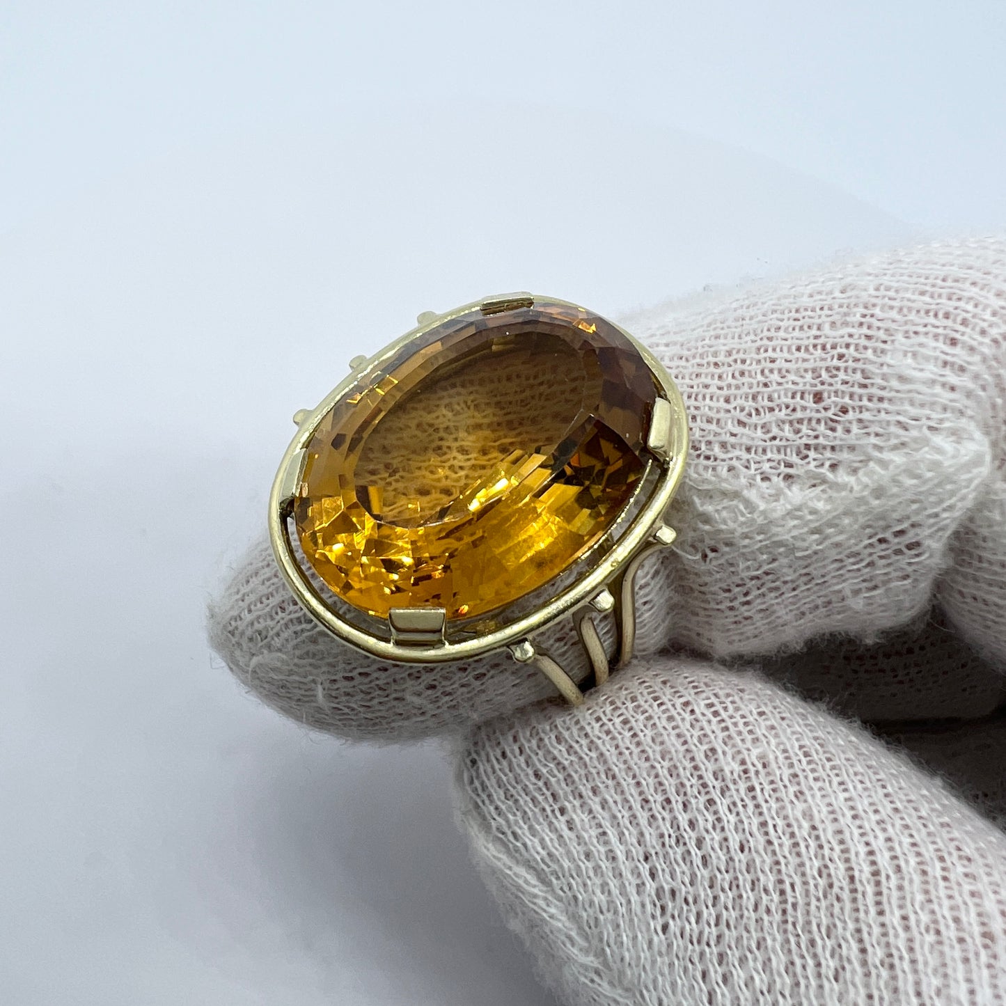 Vintage 1960-70s. Bold 14k Gold Citrine Cocktail Ring.