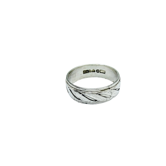 Victor Janson, Sweden 1964. Vintage Solid Silver Band Ring.