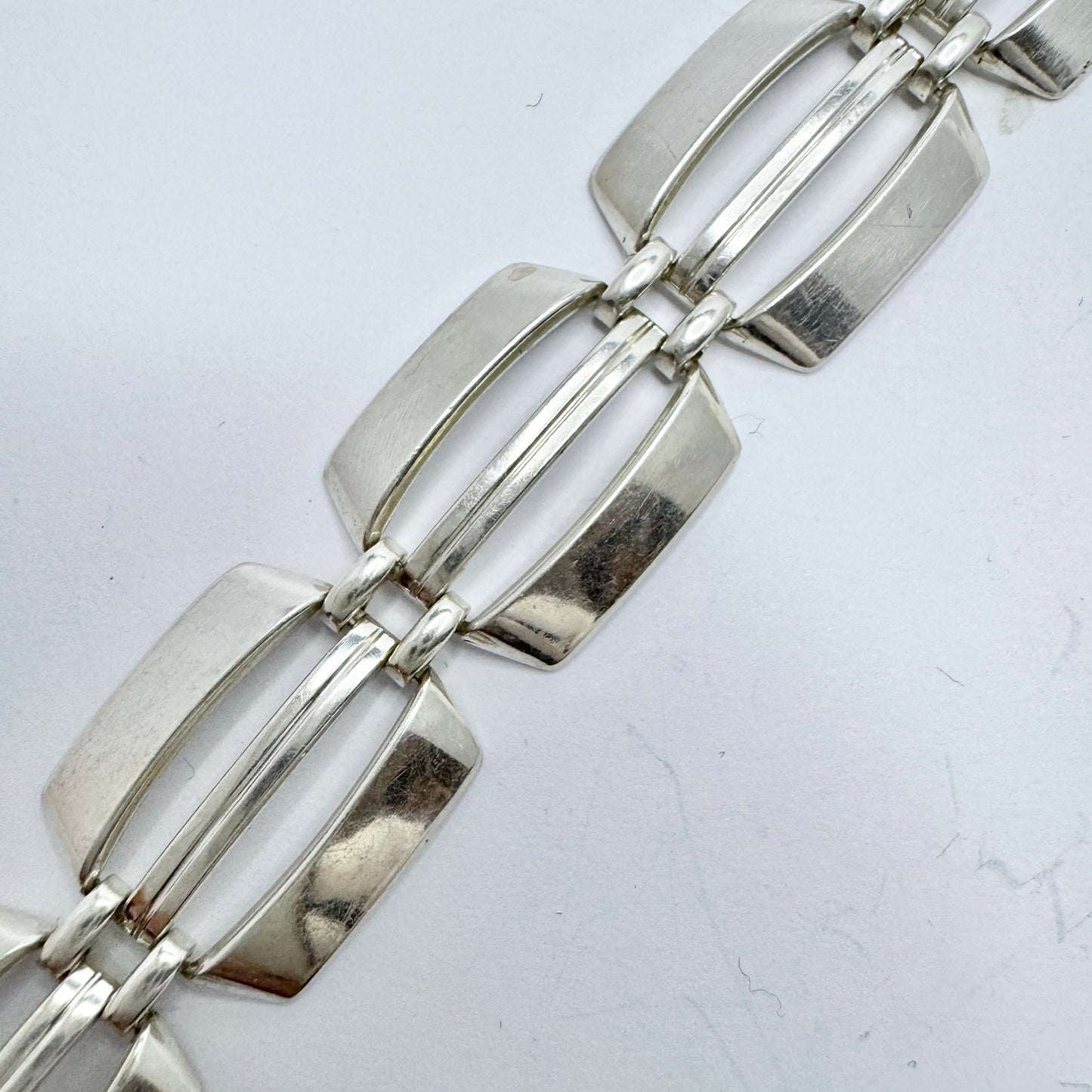 K&L-Kordes Lichtenfels, Germany c 1960. Vintage Solid Silver Bracelet.