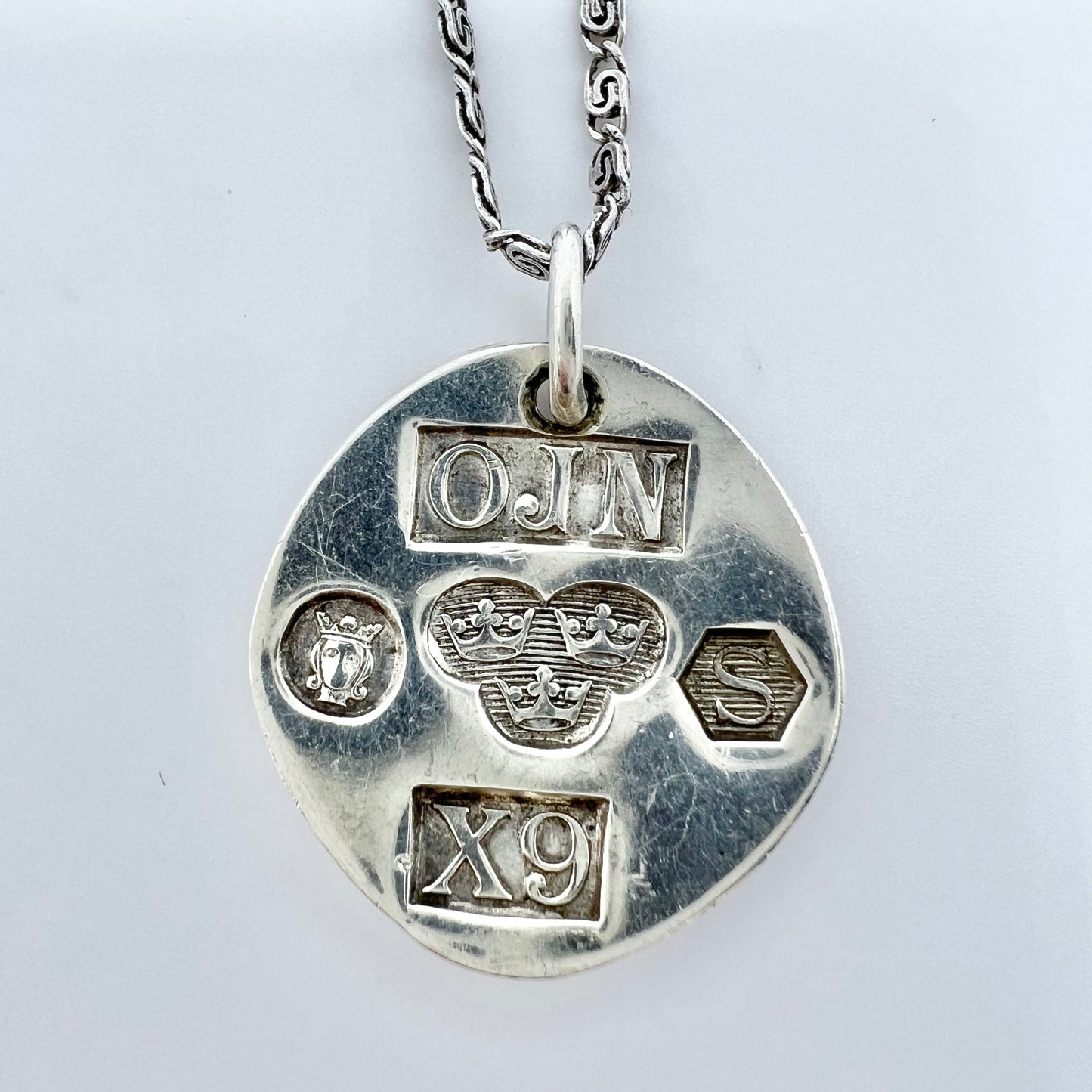 Owe Johansson, Sweden 1972. Vintage Sterling Silver Pendant + Chain.