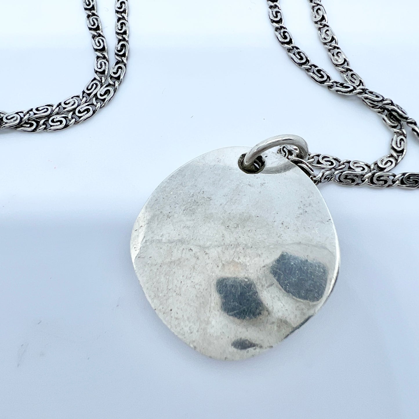 Owe Johansson, Sweden 1972. Vintage Sterling Silver Pendant + Chain.