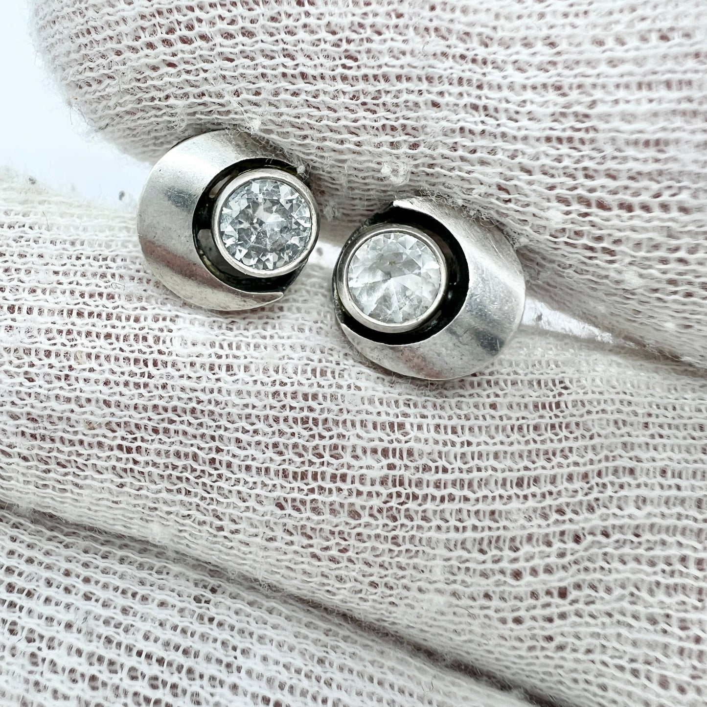 Finnfeelings, design Karl Laine, Finland. Vintage Sterling Silver Rock Crystal Earrings.