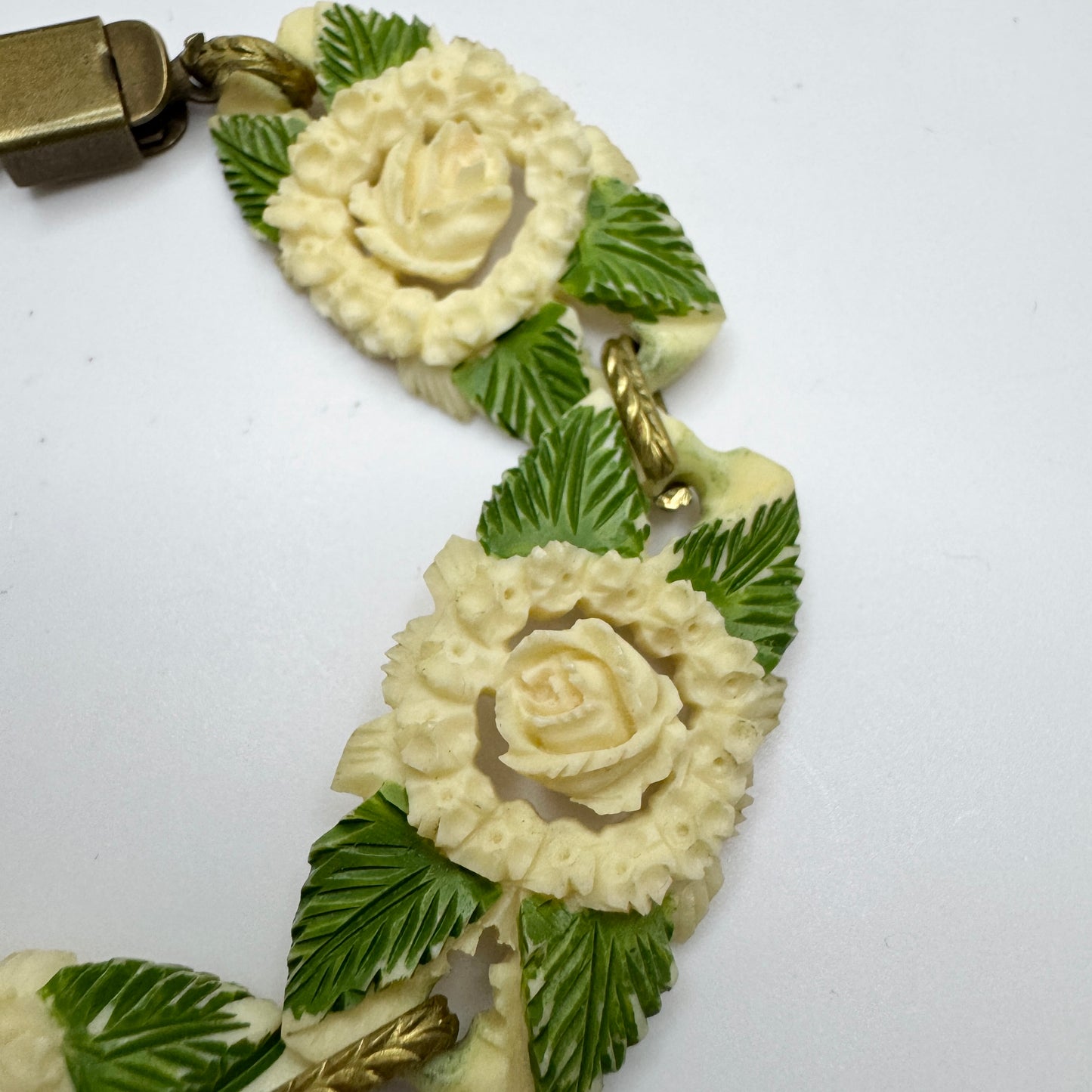 Vintage Carved Celluloid Costume Jewelry Flower Bracelet.