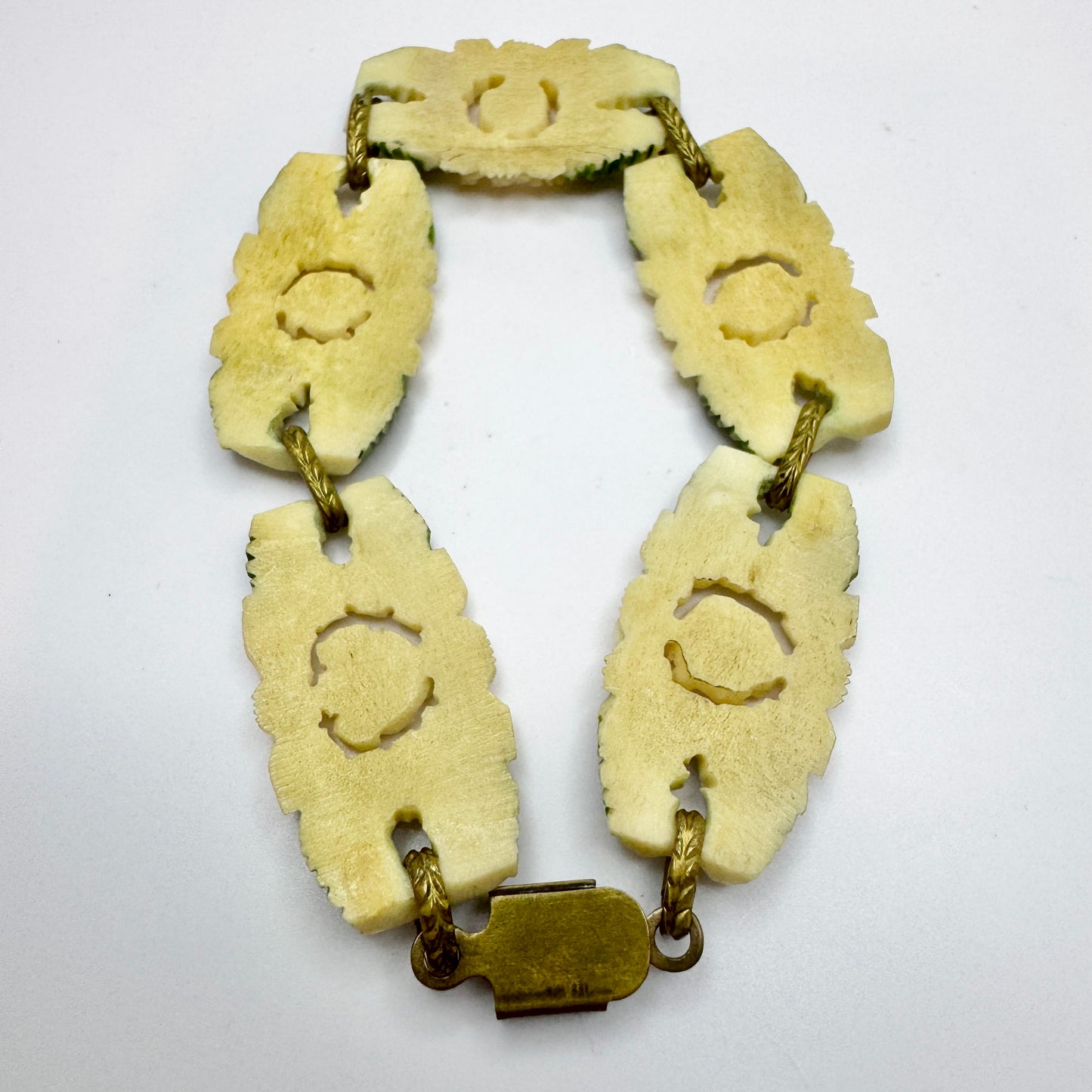 Vintage Carved Celluloid Costume Jewelry Flower Bracelet.