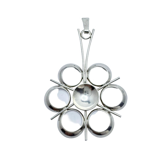 Vintage ca 1970. Vintage Modernist Solid Silver Pendant.