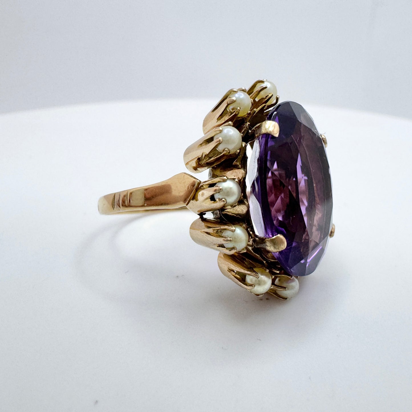 Vintage Bold 18k Gold Amethyst Pearl Cocktail Ring.