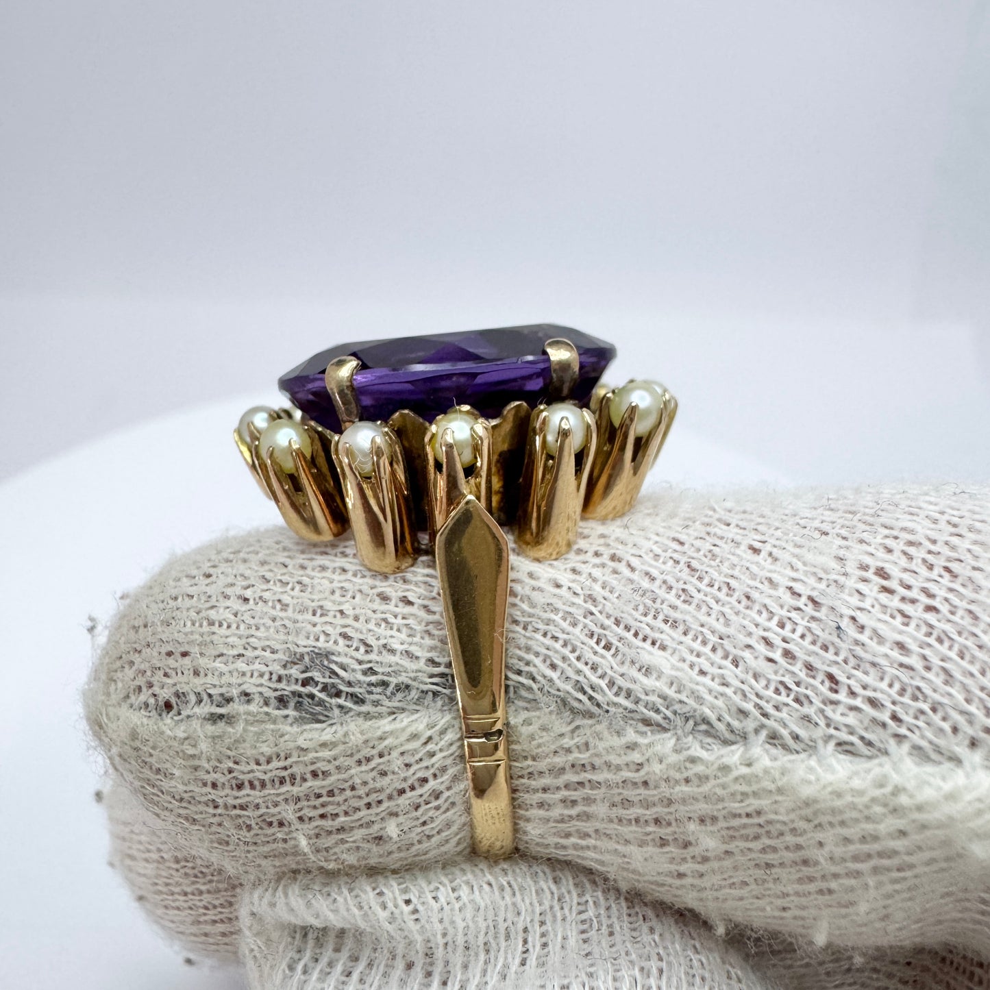 Vintage Bold 18k Gold Amethyst Pearl Cocktail Ring.