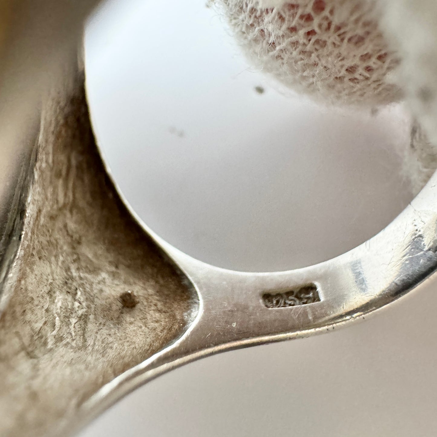 Horsens Solvvarefabrik, Denmark c 1970. Bold Vintage Sterling Silver Onyx Ring.