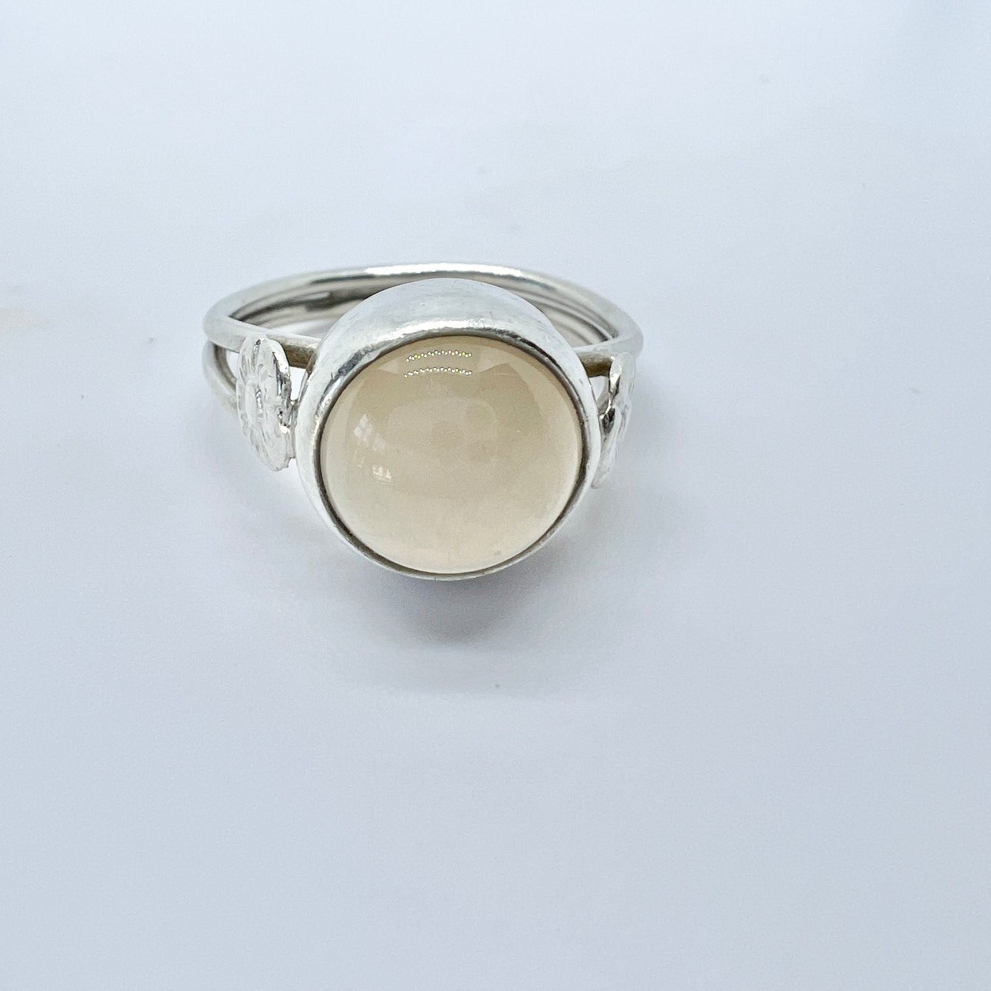 Poland 1963-86. Vintage Solid Silver Moonstone Ring.