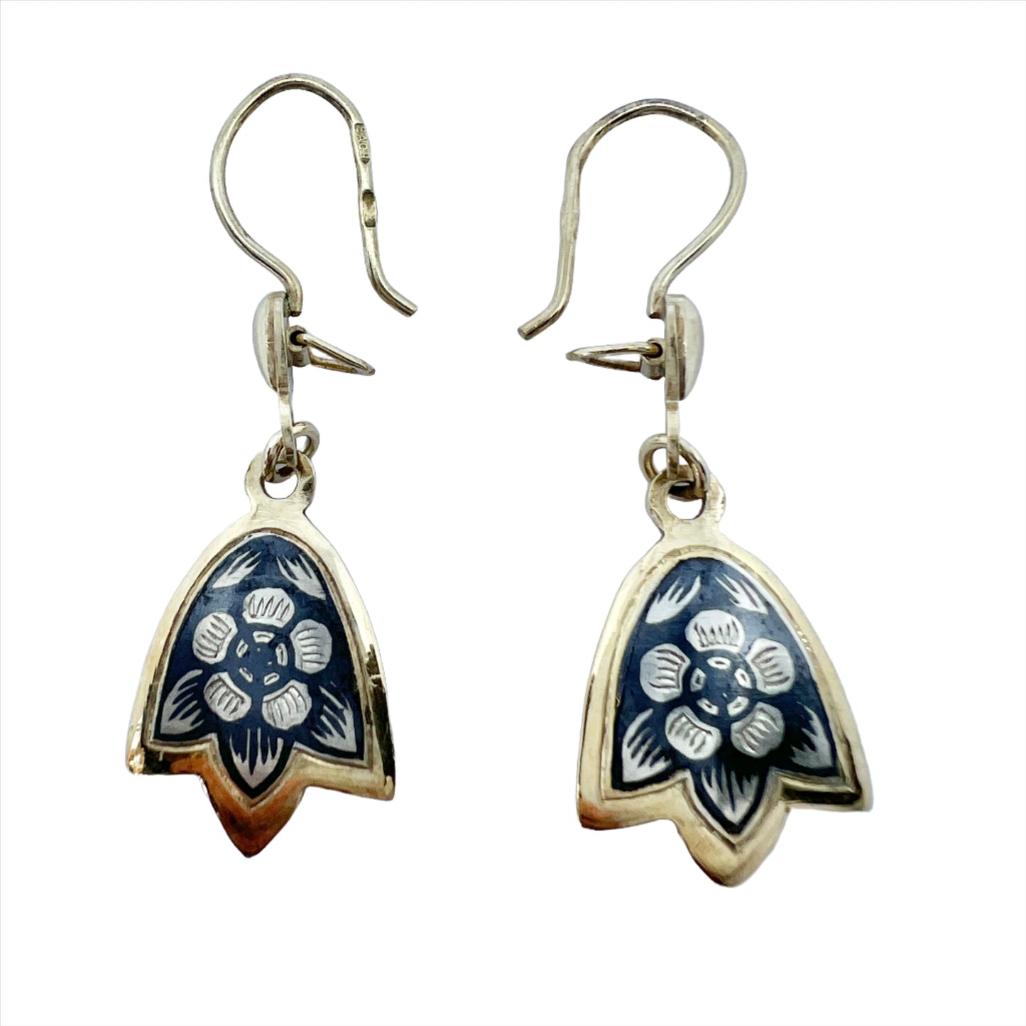 Eastern Europe. Vintage Sterling Silver Niello Enamel Earrings.