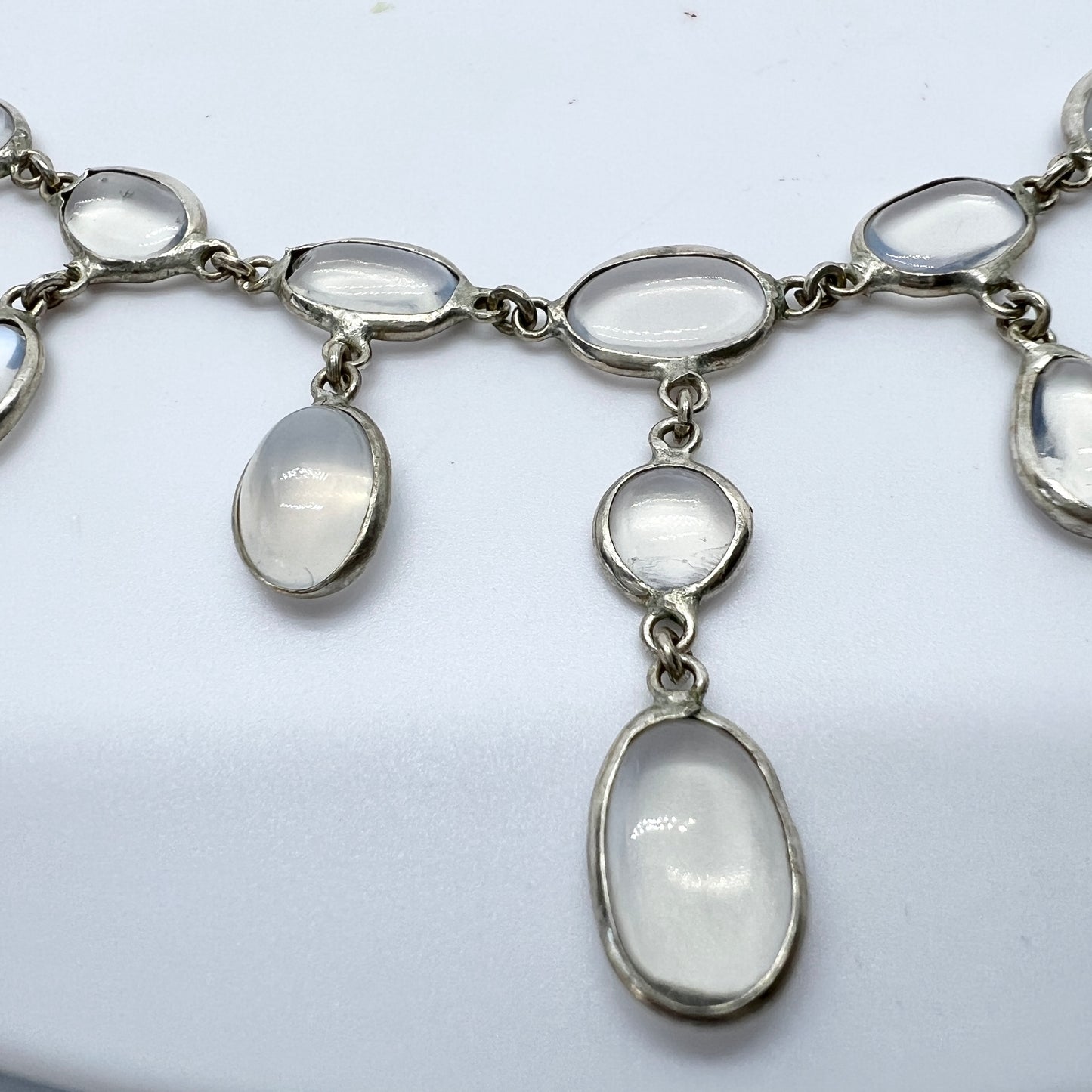 Vintage 1940-50s. Solid Silver Moonstone Necklace.