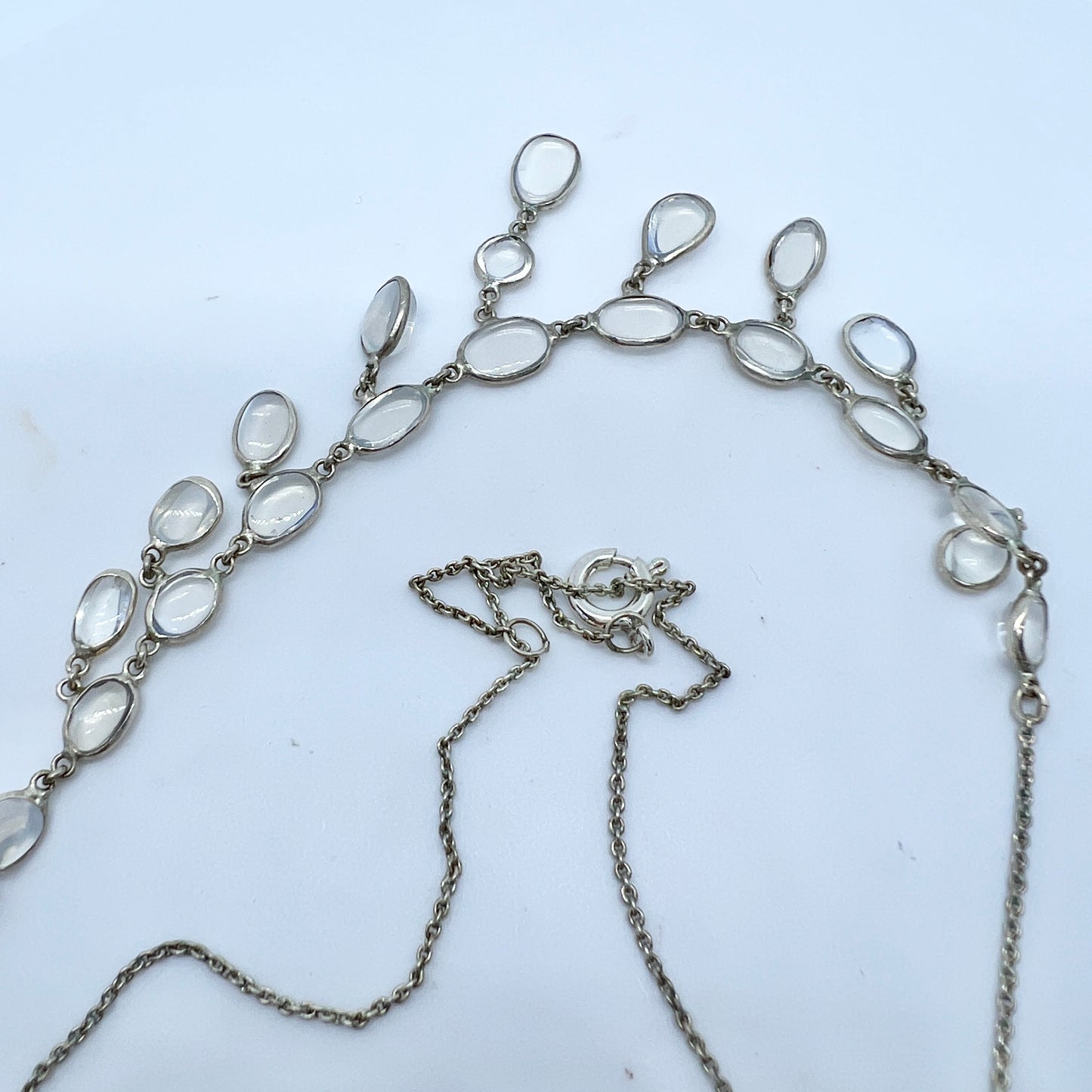 Vintage 1940-50s. Solid Silver Moonstone Necklace.