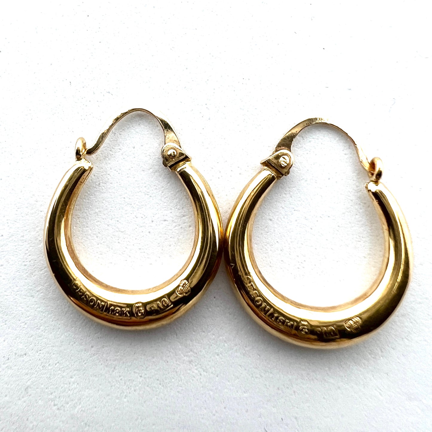 Ceson, Sweden year 1980. Vintage 18k Gold Earrings.