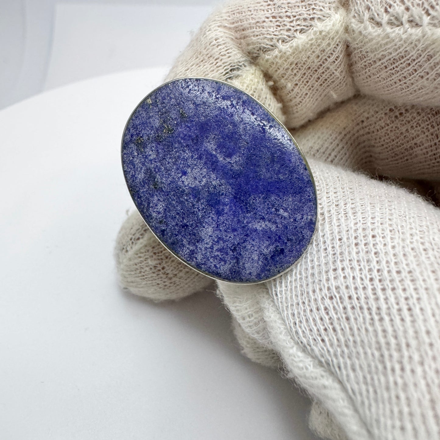 Vintage Sterling Silver Lapis Lazuli Ring.