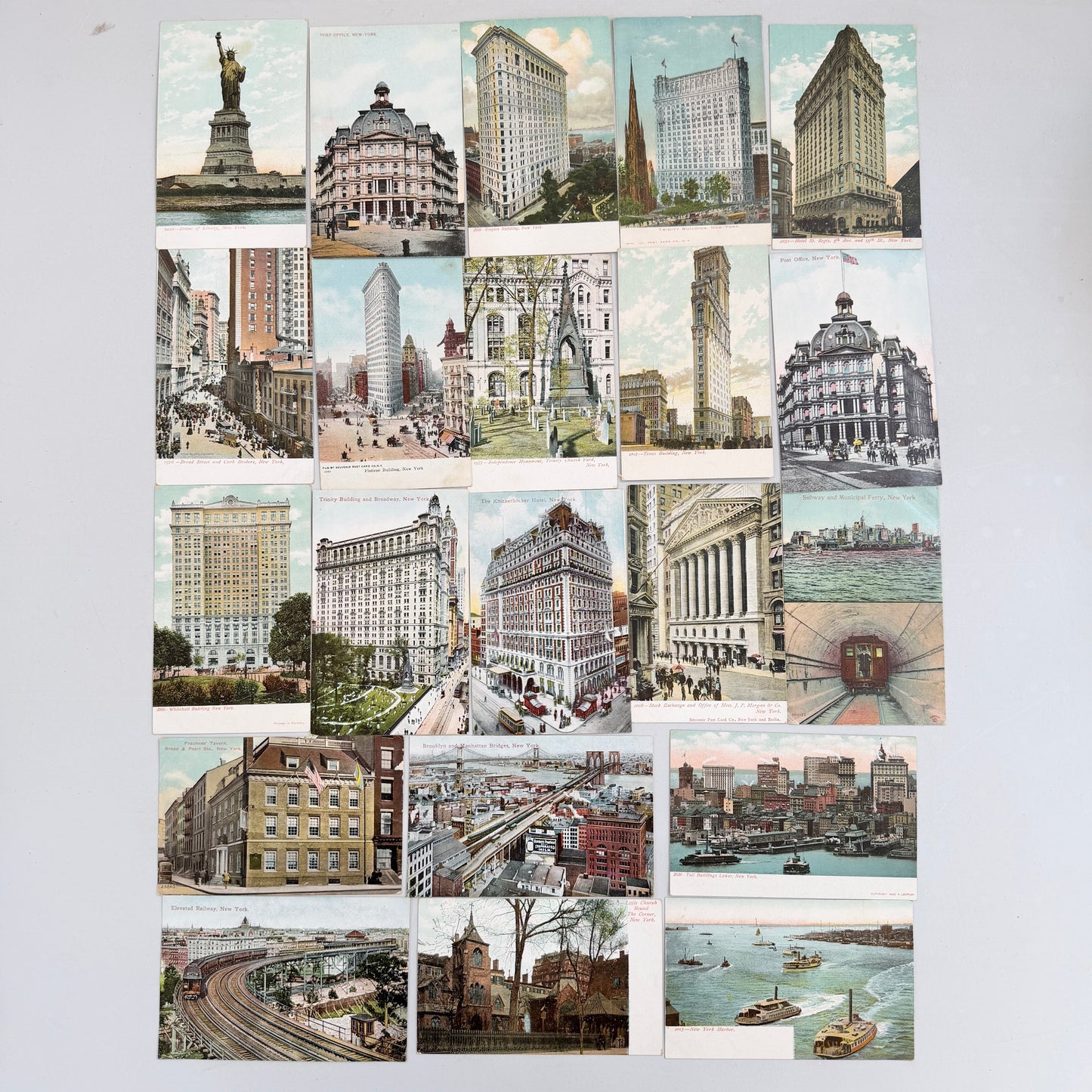 Old Post Cards. New York, USA.