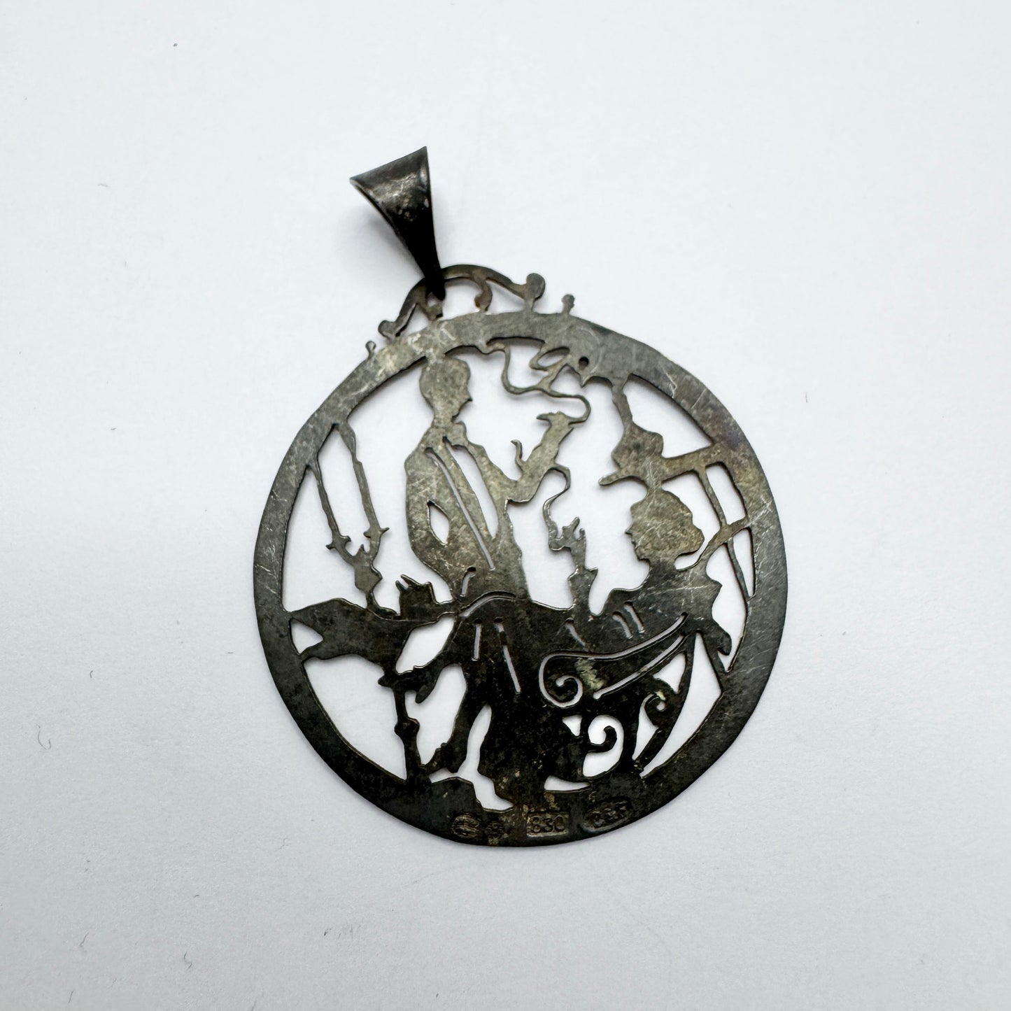 Vintage 1930-40s Solid Silver Silhouette Pendant.
