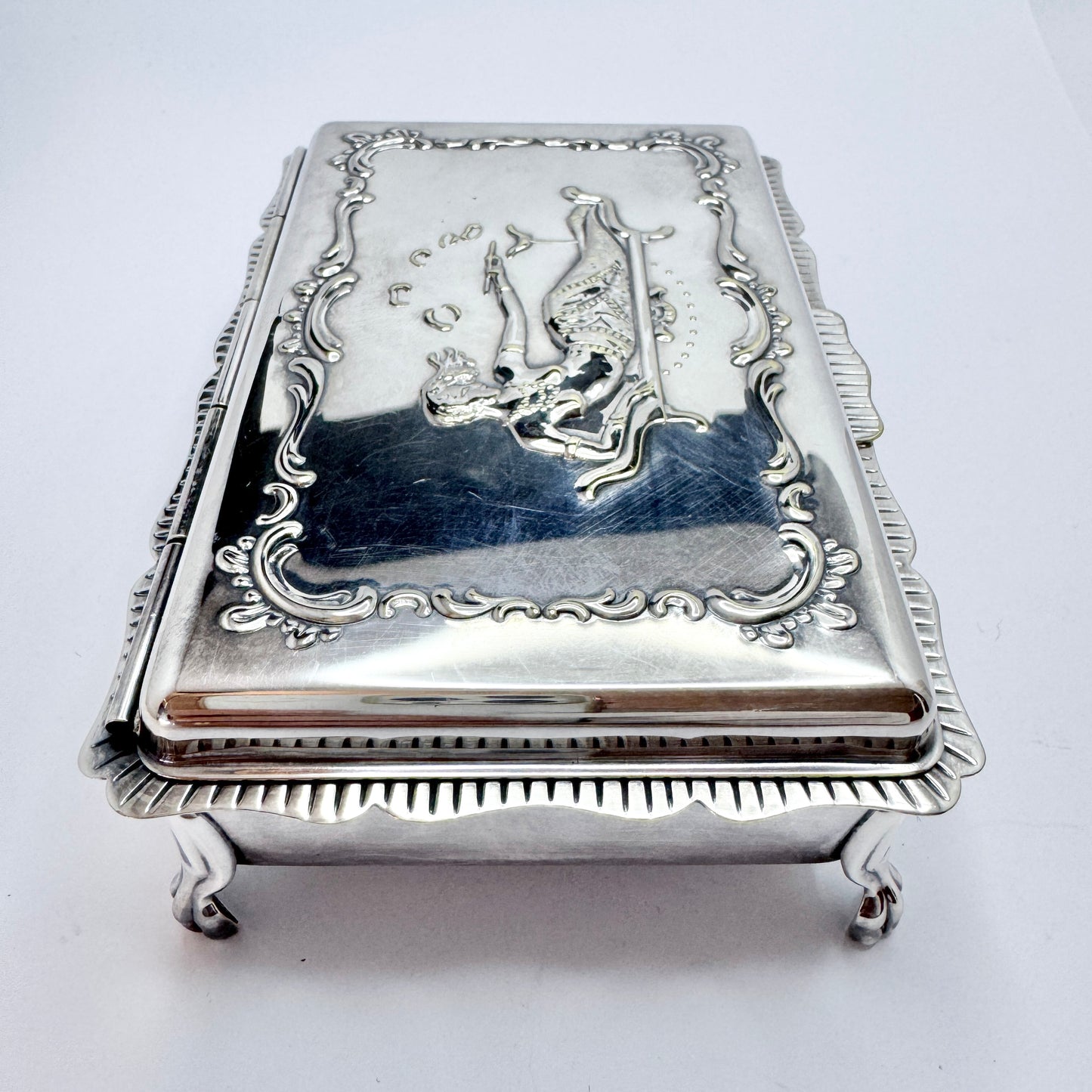 casket cigarette case Midcentury Porcelain Roses Casket, Case, or Jewelry Box, Italy, 1960s KILIAN Intoxicated Empty CLUTCH Cigarette