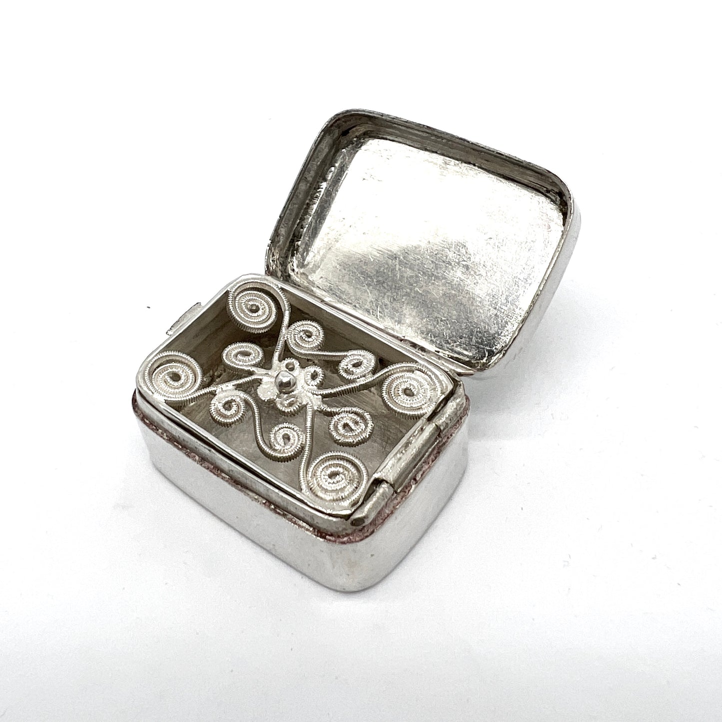 Sweden year 1835.  Antique Solid Silver Vinaigrette Box.