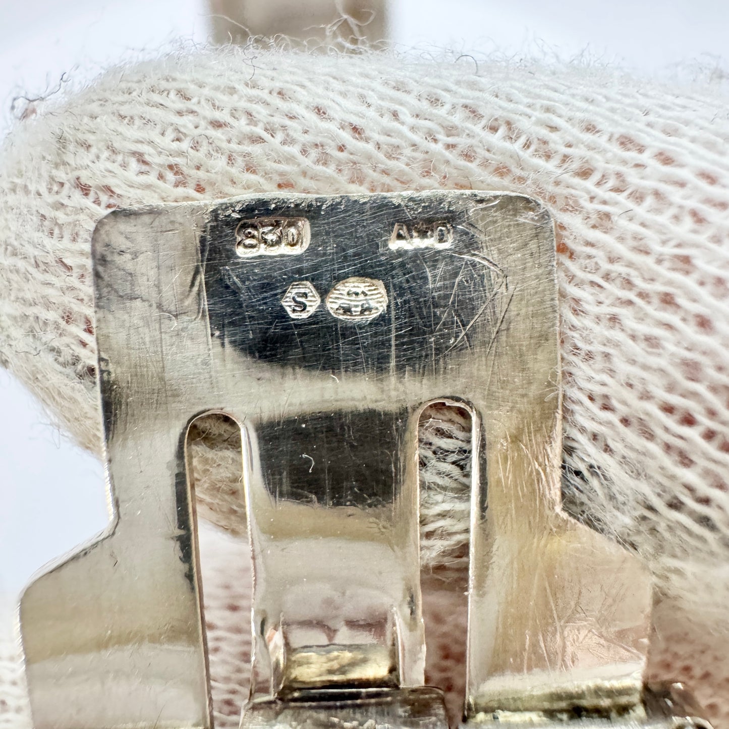 Andreas Daub, Germany ca 1950s. Vintage Solid SIlver Hinged Bangle Bracelet.