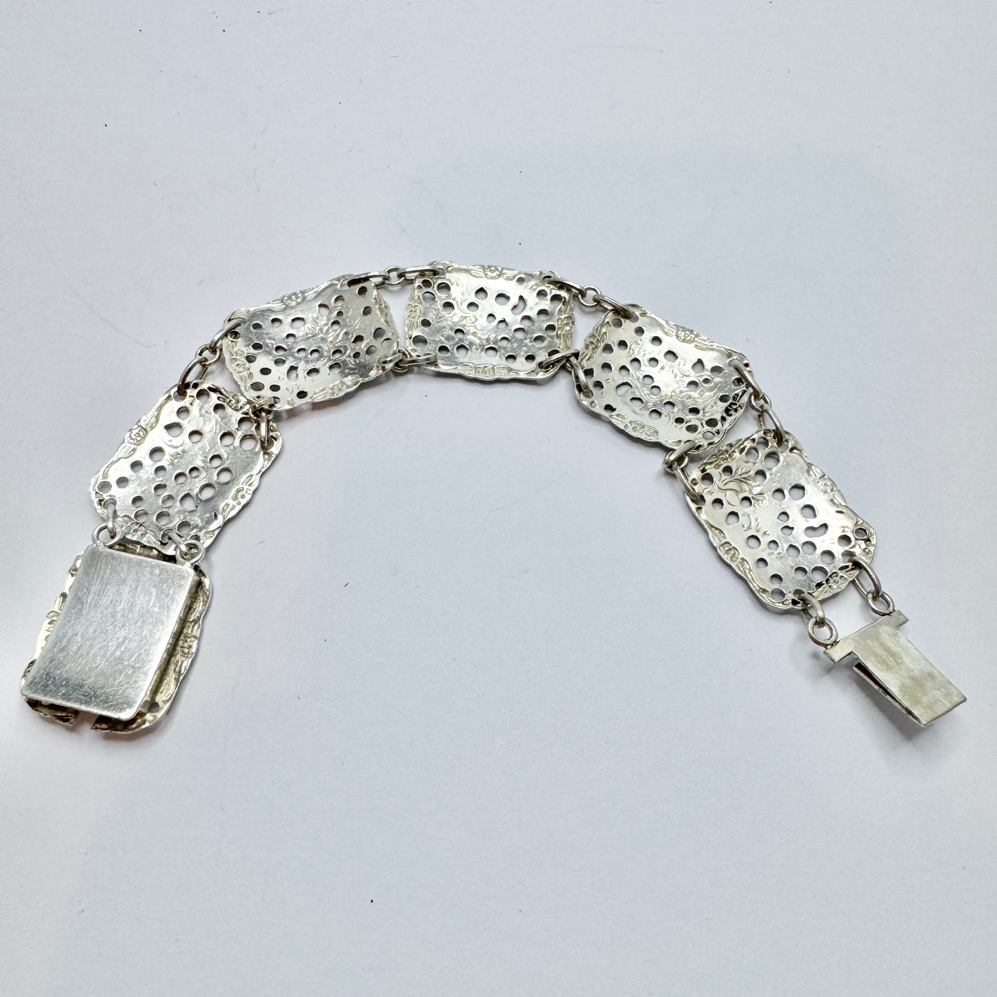 Herbert Hooijkaas, The Netherlands 1924-1943 Vintage Solid Silver Bracelet.
