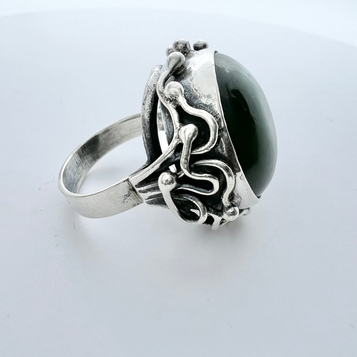 KTZ, Poland. Vintage 1960-70s Solid Silver Deep Forest Green Hard Stone Ring.