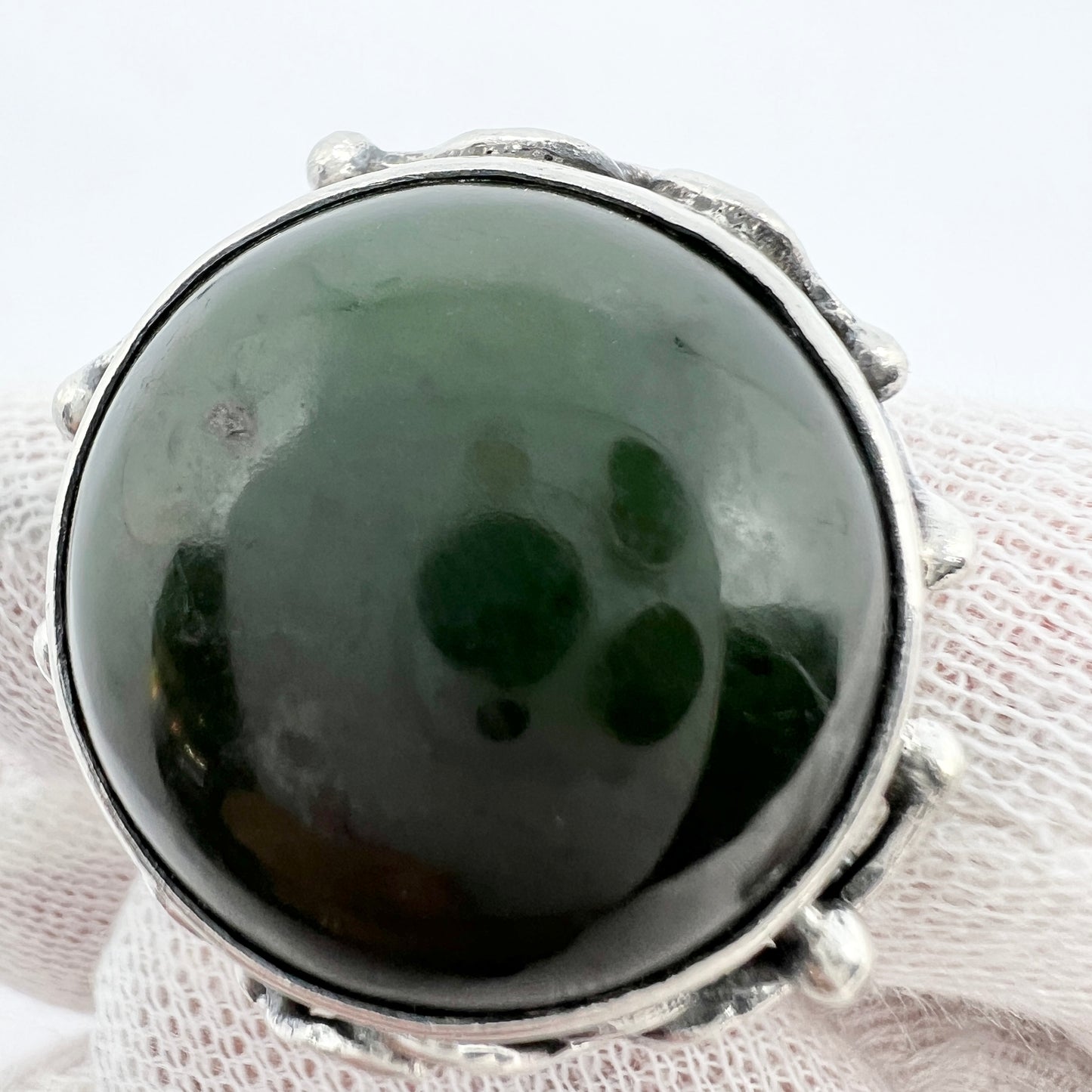 KTZ, Poland. Vintage 1960-70s Solid Silver Deep Forest Green Hard Stone Ring.