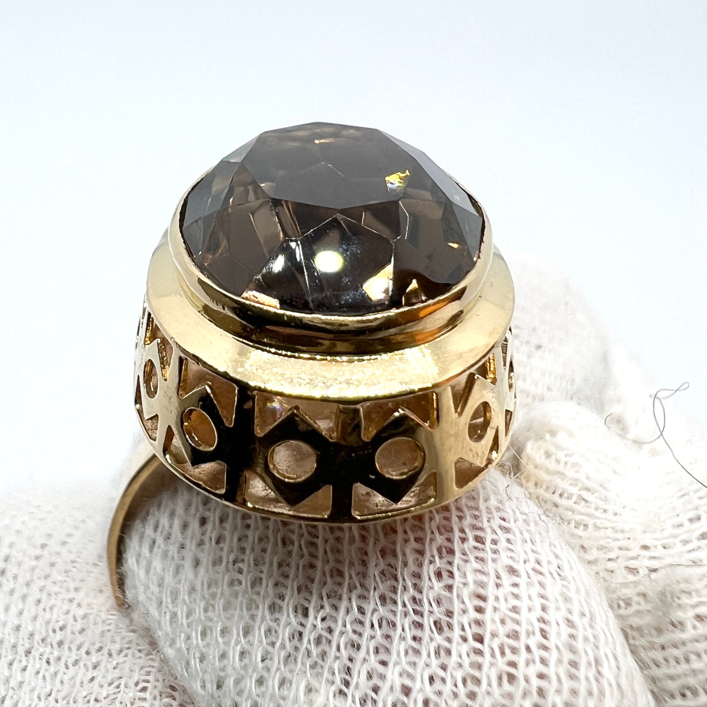 Finland 1960-70s Vintage 18k Gold Smoky Quartz Ring.