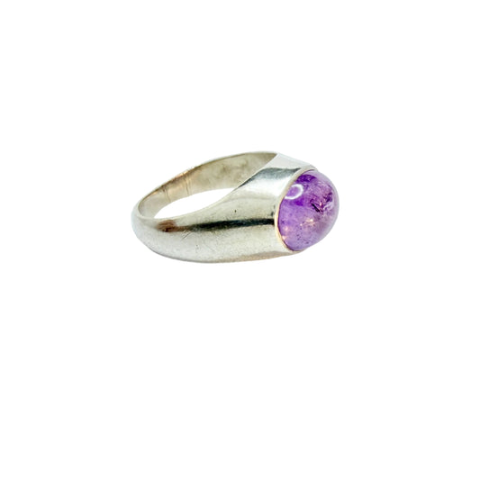 G Dahlgren, Sweden 1956. Vintage Sterling Silver Amethyst Ring.