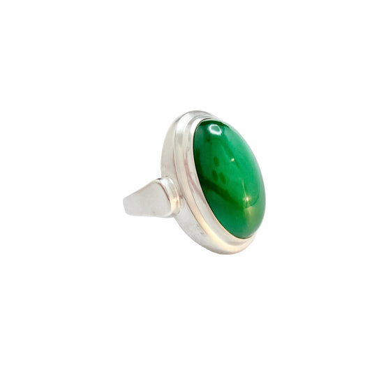 Frey & Co, Germany 1950-60s. Solid Silver Chrysoprase Ring