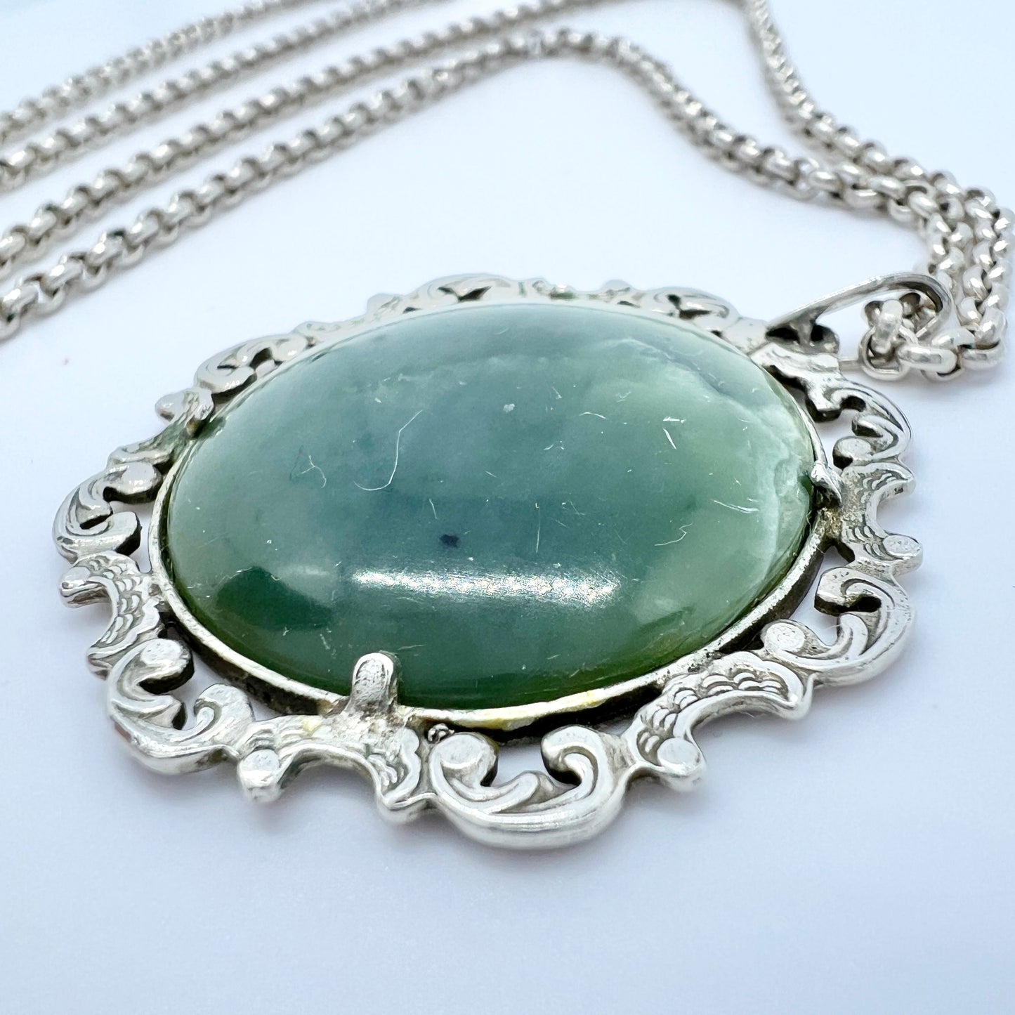 Vintage c 1950s. Solid Silver Green Hardstone Long Chain Necklace.