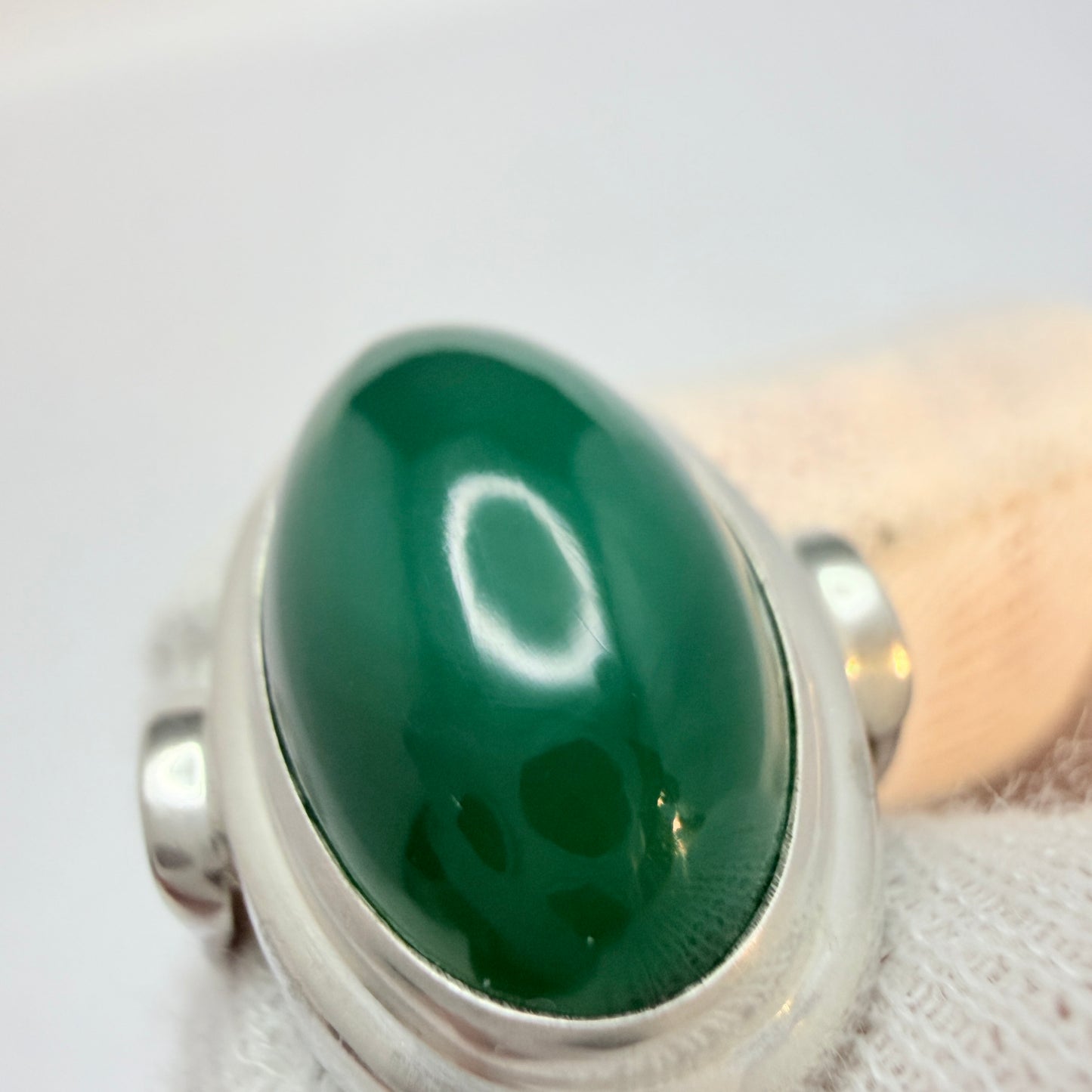 Frey & Co, Germany 1950-60s. Solid Silver Chrysoprase Ring