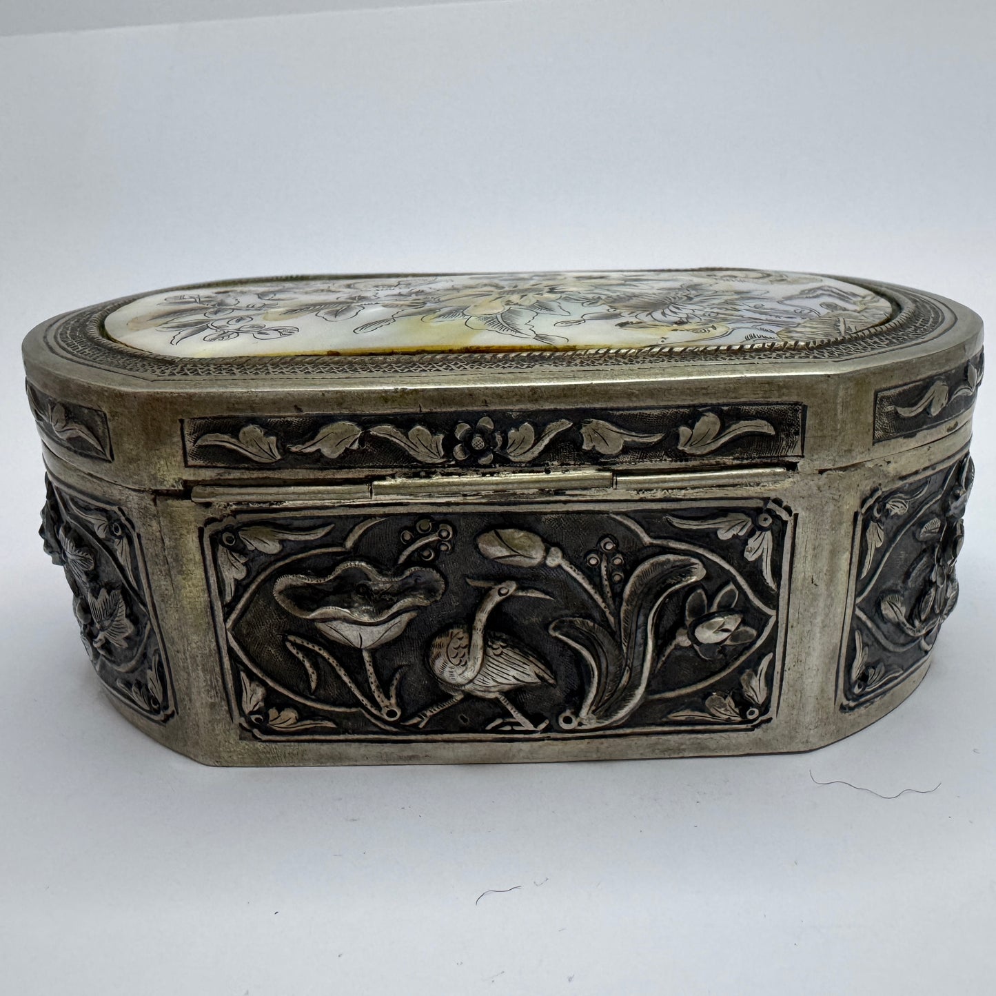 Oriental Antique / Vintage Solid Silver Carved MoP Inlay Jewlery Casket Trinket Box.