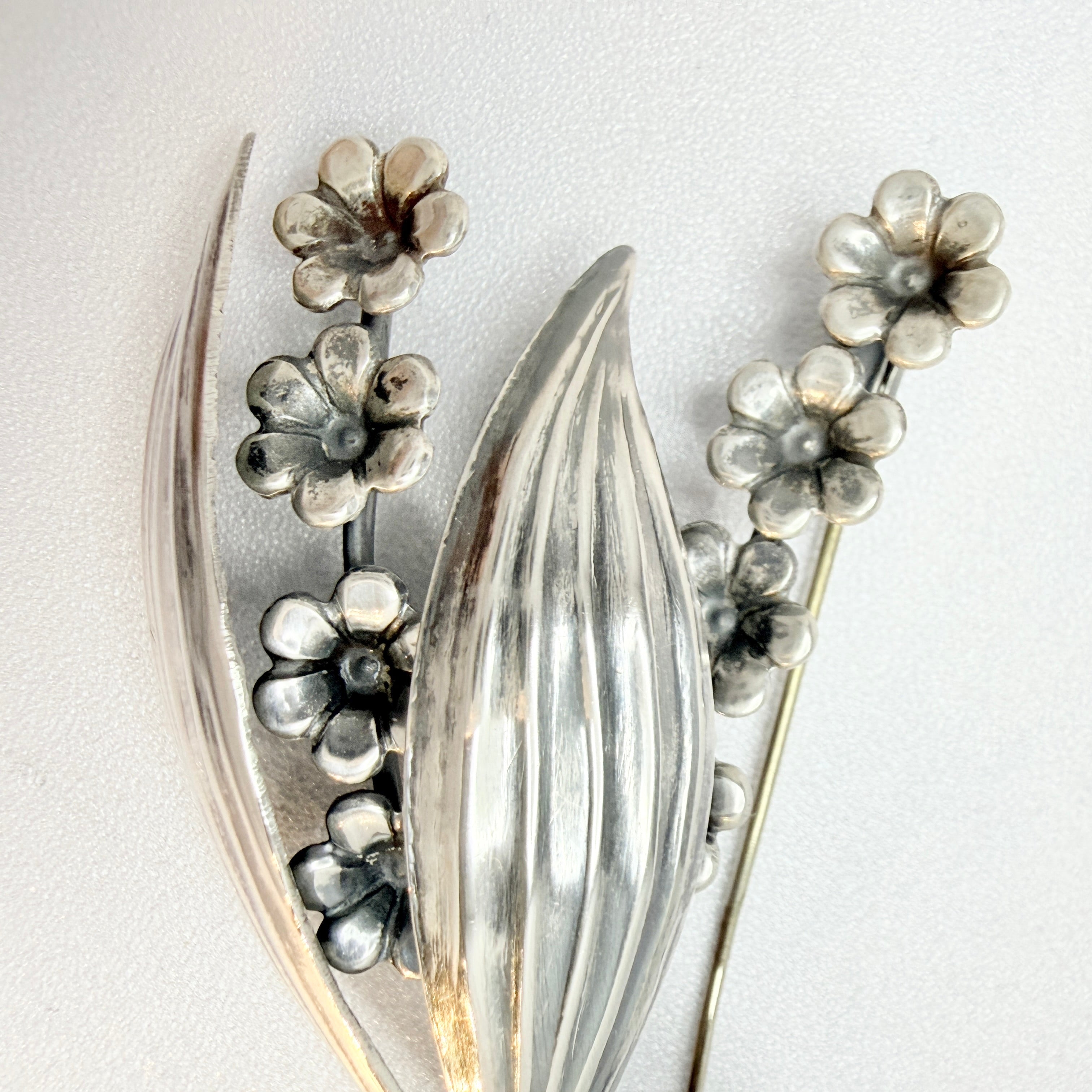 Kaplan, Sweden 1948. Large 82mm Solid Silver Flower Bouquet Brooch