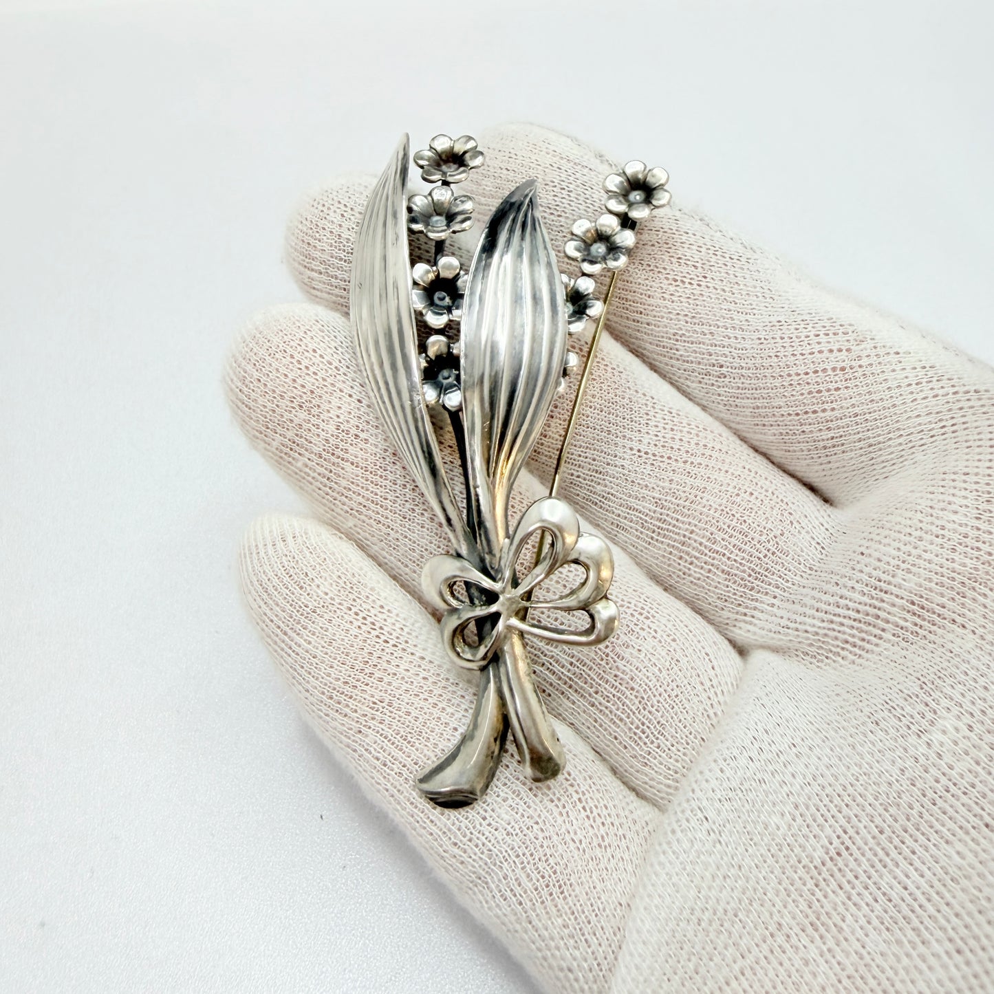 Kaplan, Sweden 1948. Large 82mm Solid Silver Flower Bouquet Brooch.