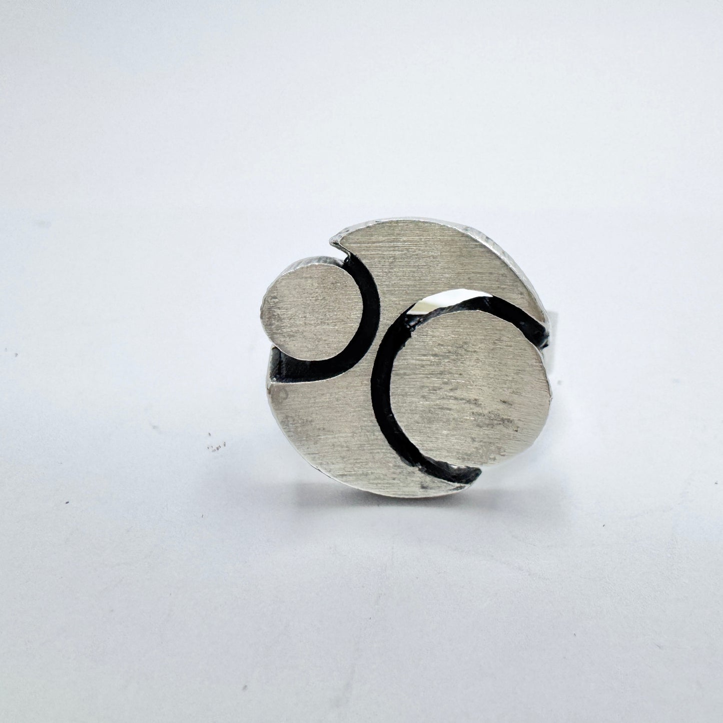 Karl Laine for Sten & Laine Finland 1975. Vintage Sterling Silver Ring.