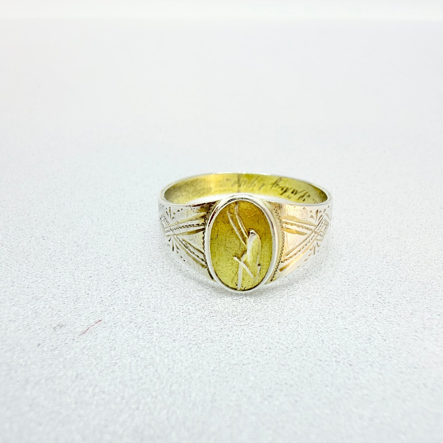 Sweden year 1900. Antique Solid Silver Men's Memory Signet Ring.