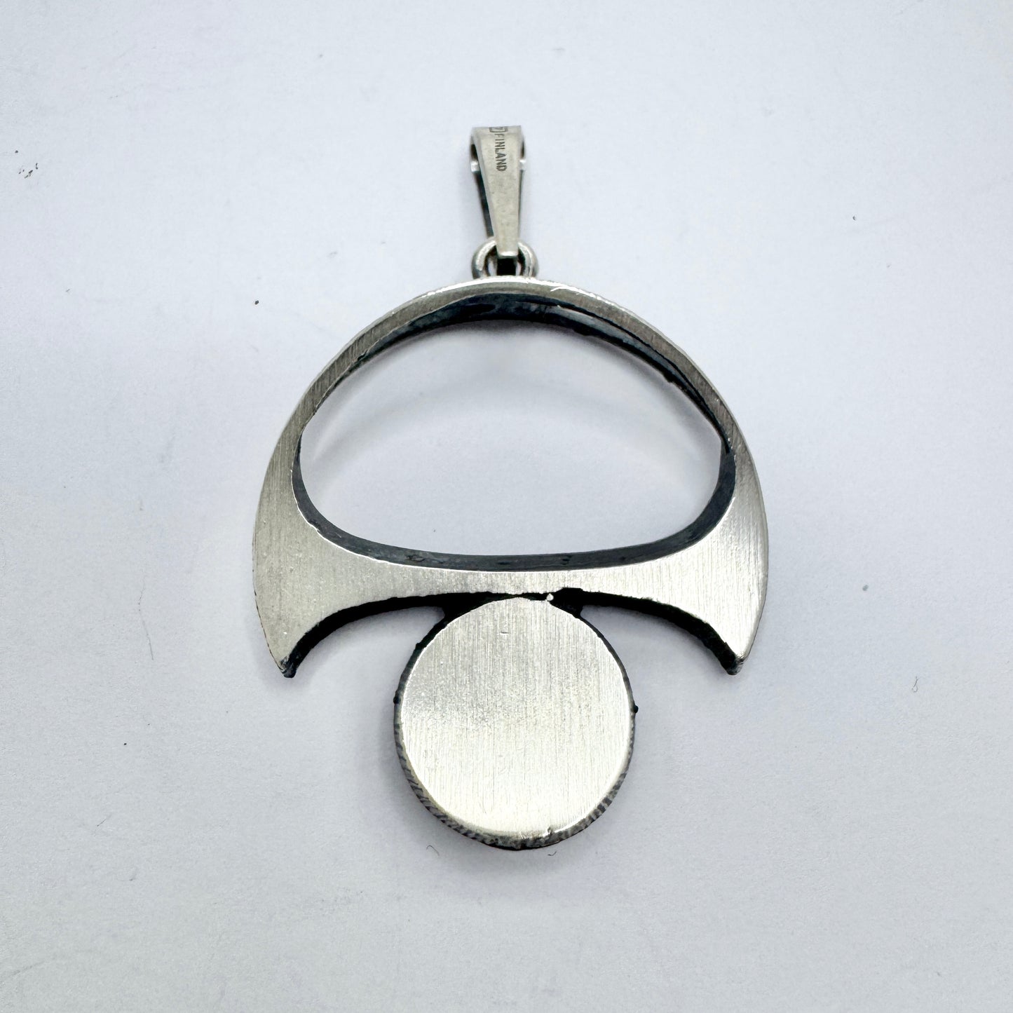 Karl Laine for Sten & Laine Finland 1975. Vintage Sterling Silver Pendant.