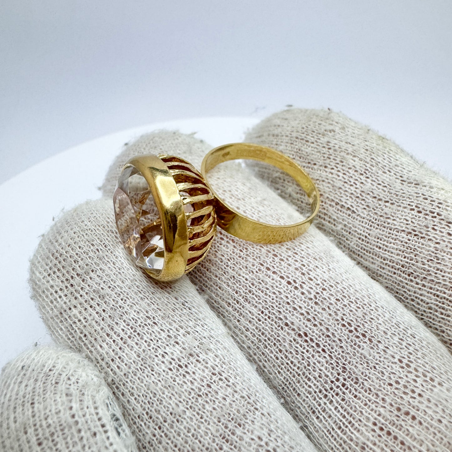 Bengt Hallberg, Sweden 1974. Bold Vintage 18k Gold Rock Crystal Ring