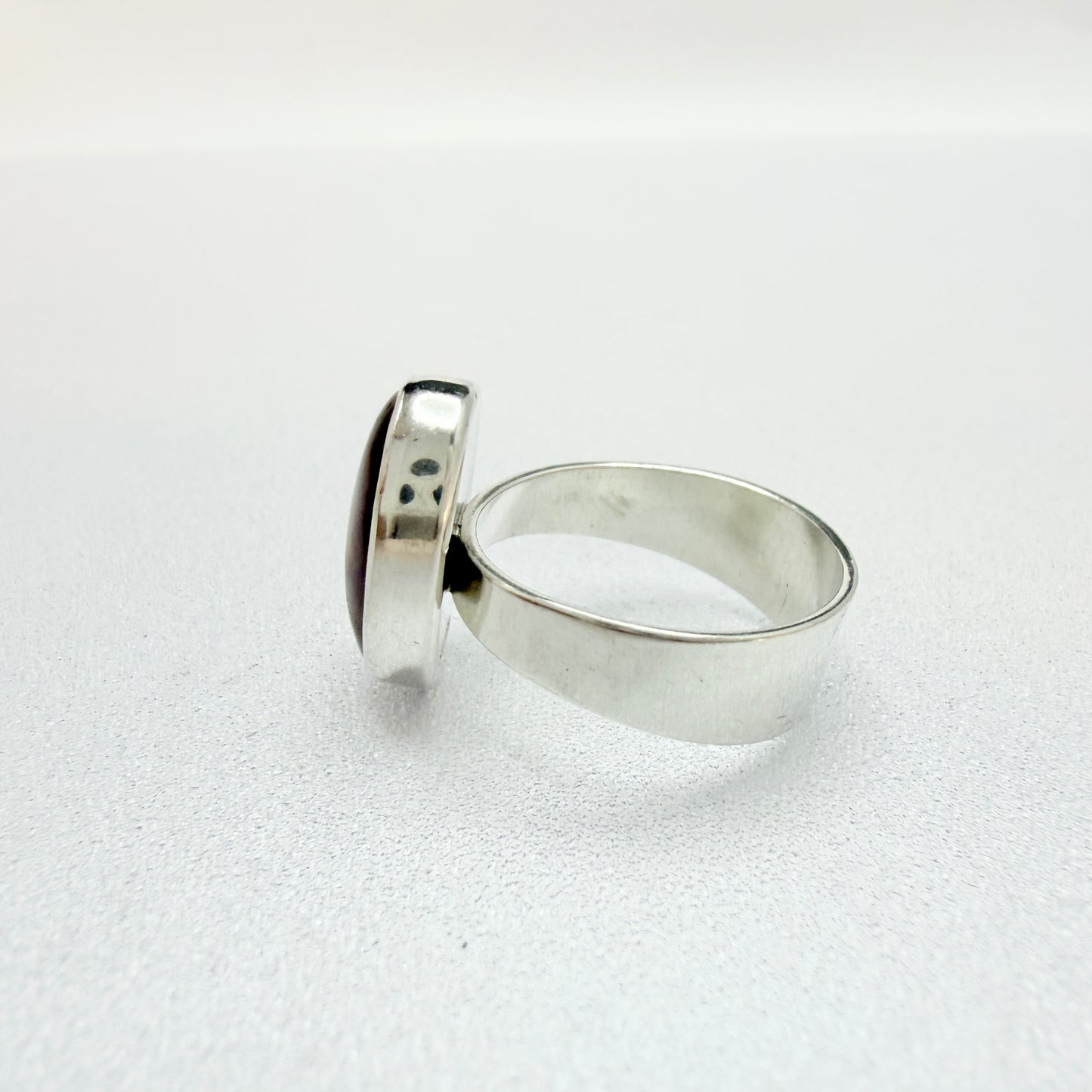 Ostsee-schmuck, Fischland. Vintage Solid Silver Amber Ring.