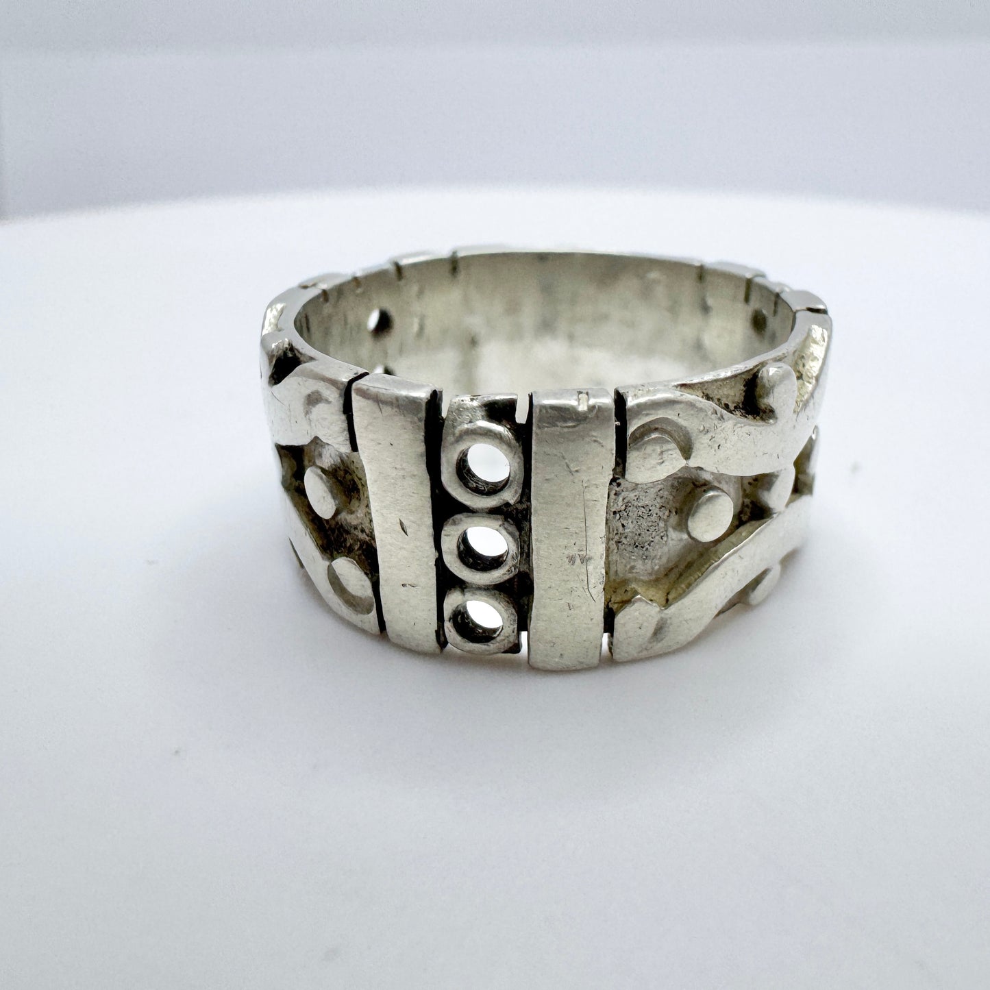Los Ballesteros Taxco, Mexico. Vintage Mid-century Sterling Silver Band Ring. Size 11