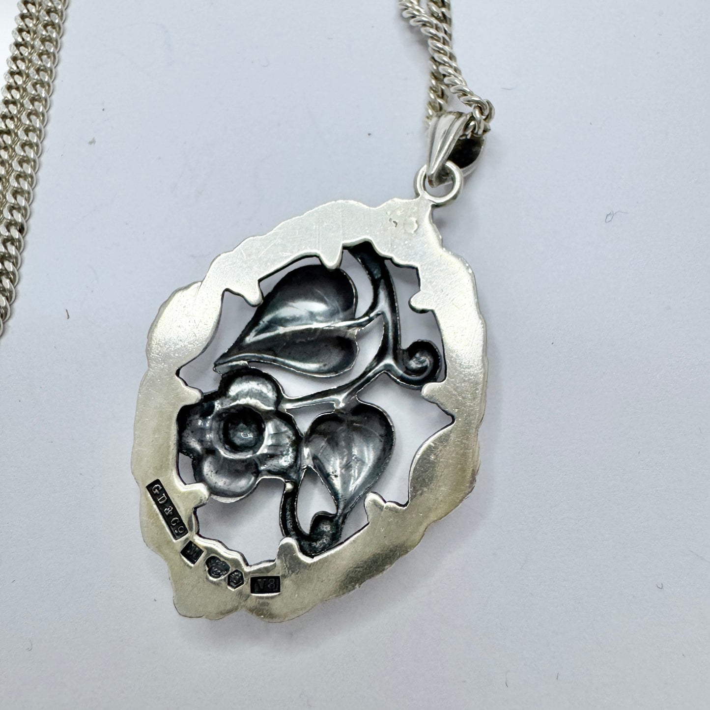 G Dahlgren, Sweden 1947. Vintage Sterling Silver Pendant Necklace.